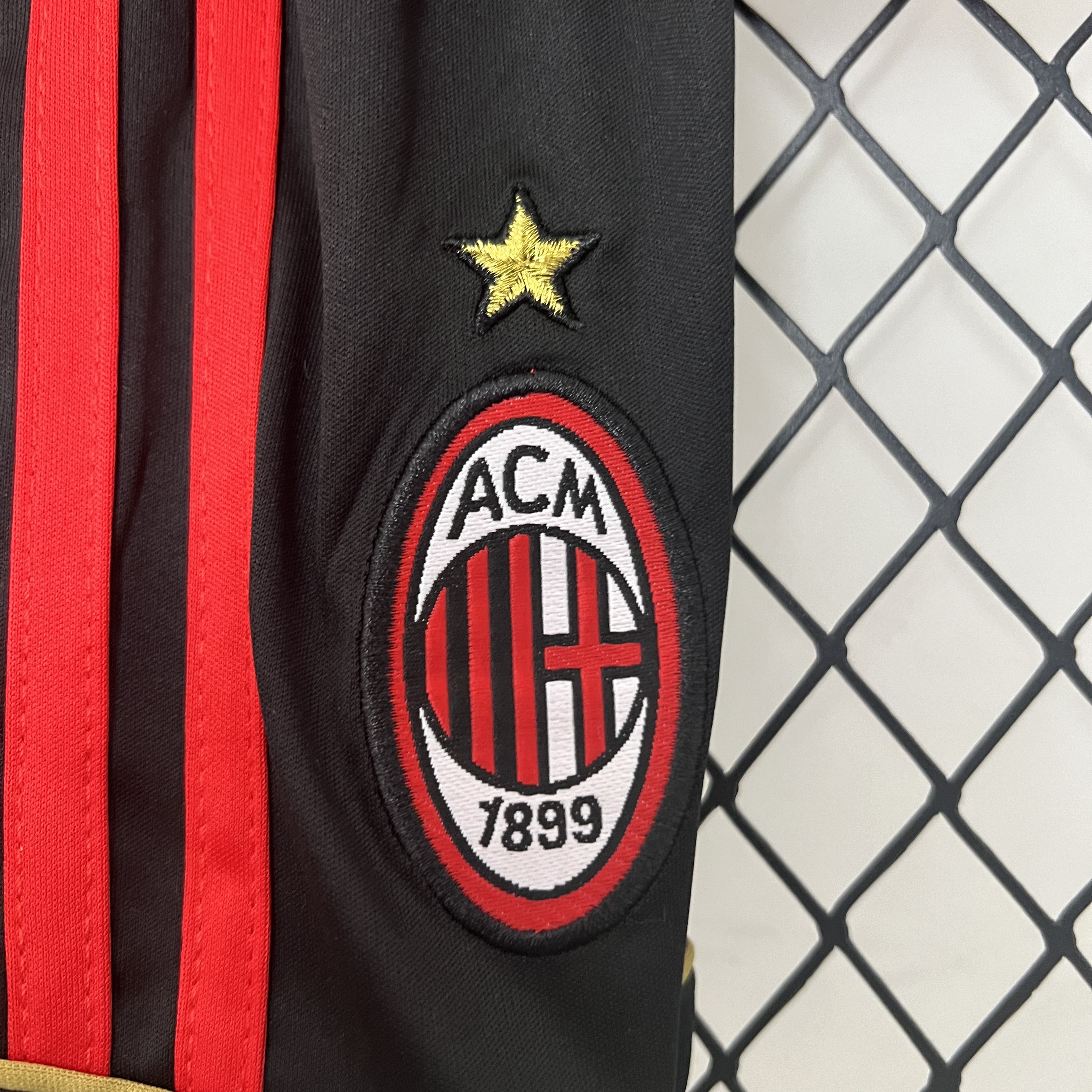 Retro AC Milan 2006-07 Home Stadium Kids Kit - UnitedFutballJersey