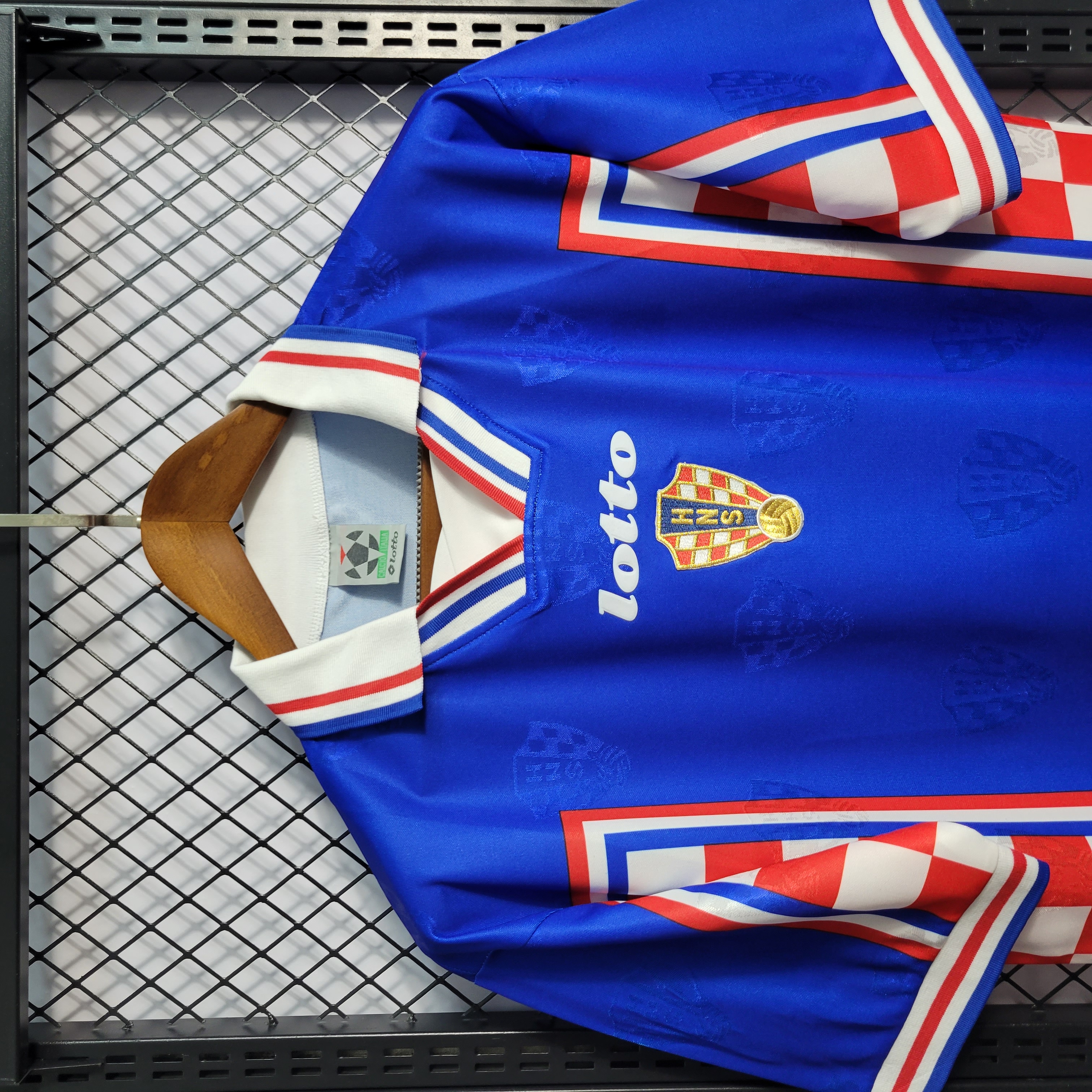 Retro Croatia 1998 Away Stadium Jersey - UnitedFutballJersey