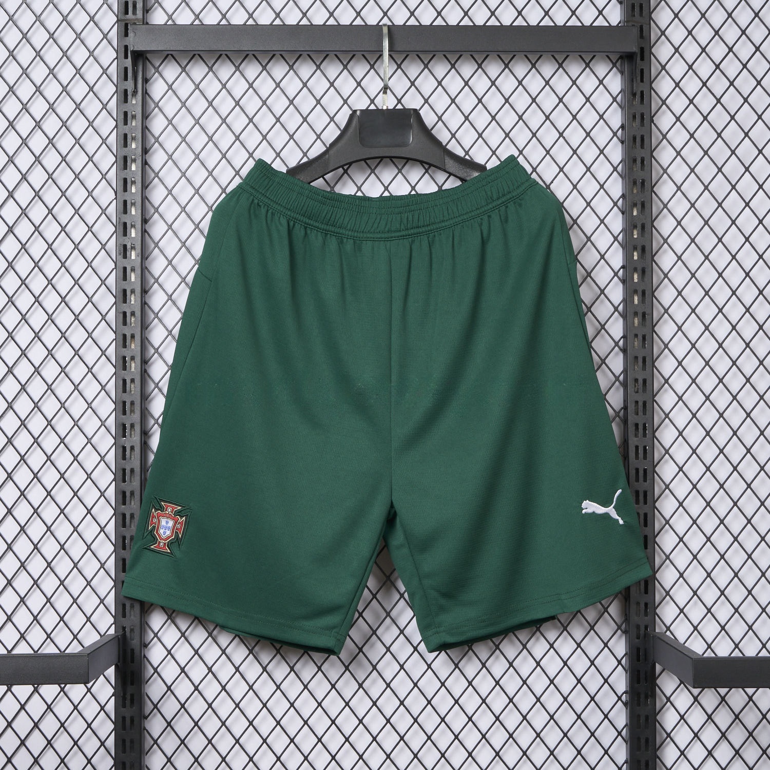 Portugal 25-26 Home Green Shorts - Fans Version - UnitedFutballJersey