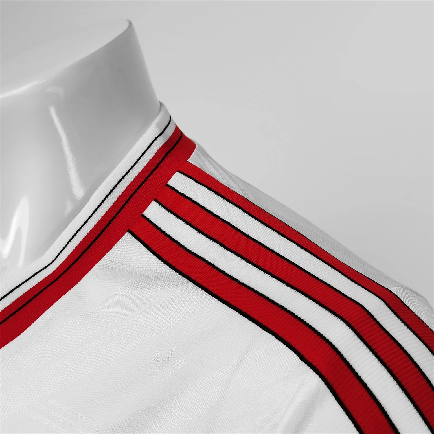 Manchester United Retro 86-88 Away Long Sleeve Jersey - UnitedFutballJersey