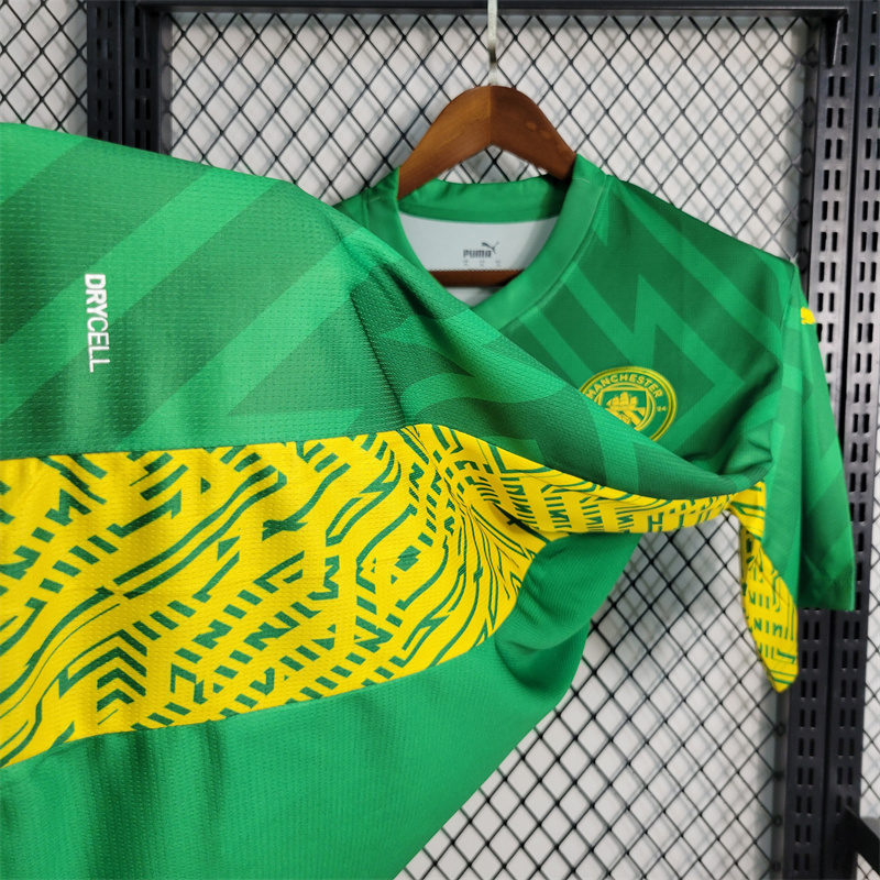 Manchester City 23-24 Green Goalkeeper Jersey - Fans Version - UnitedFutballJersey