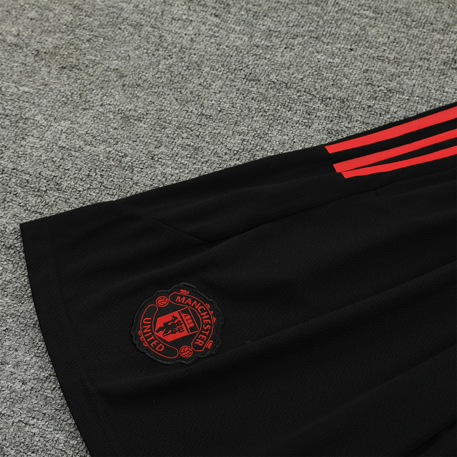 Manchester United 23-24 Black Player Vest Training Set - UnitedFutballJersey