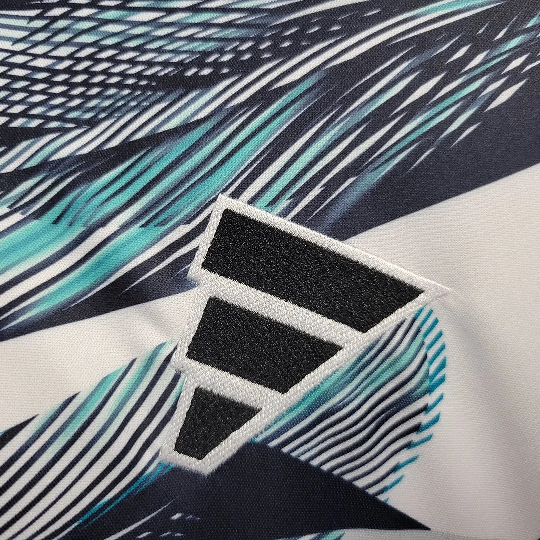 Newcastle United 24-25 Pre-Match Training Jersey - Fans Version - UnitedFutballJersey