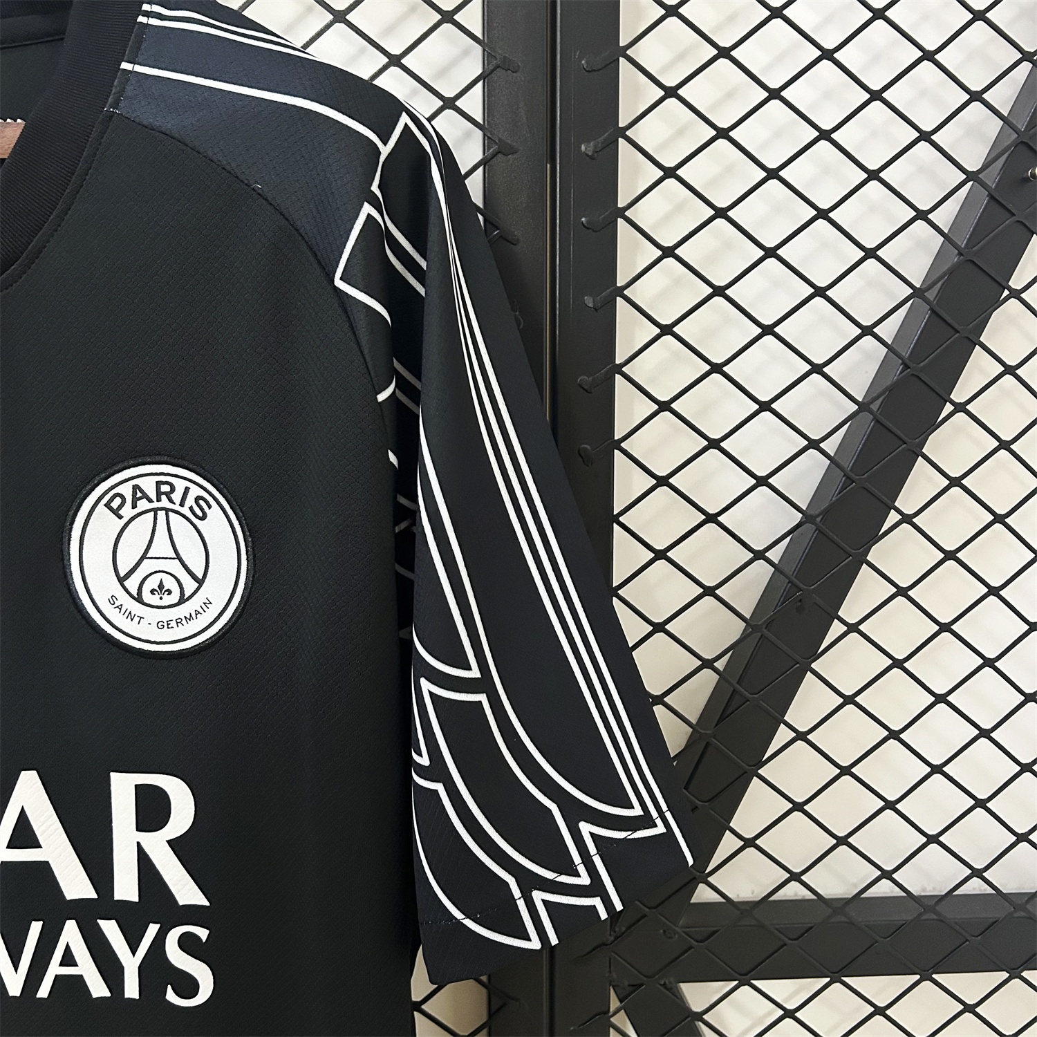 Paris Saint-Germain PSG 24-25 Fourth Black Jersey - Fans Version - UnitedFutballJersey