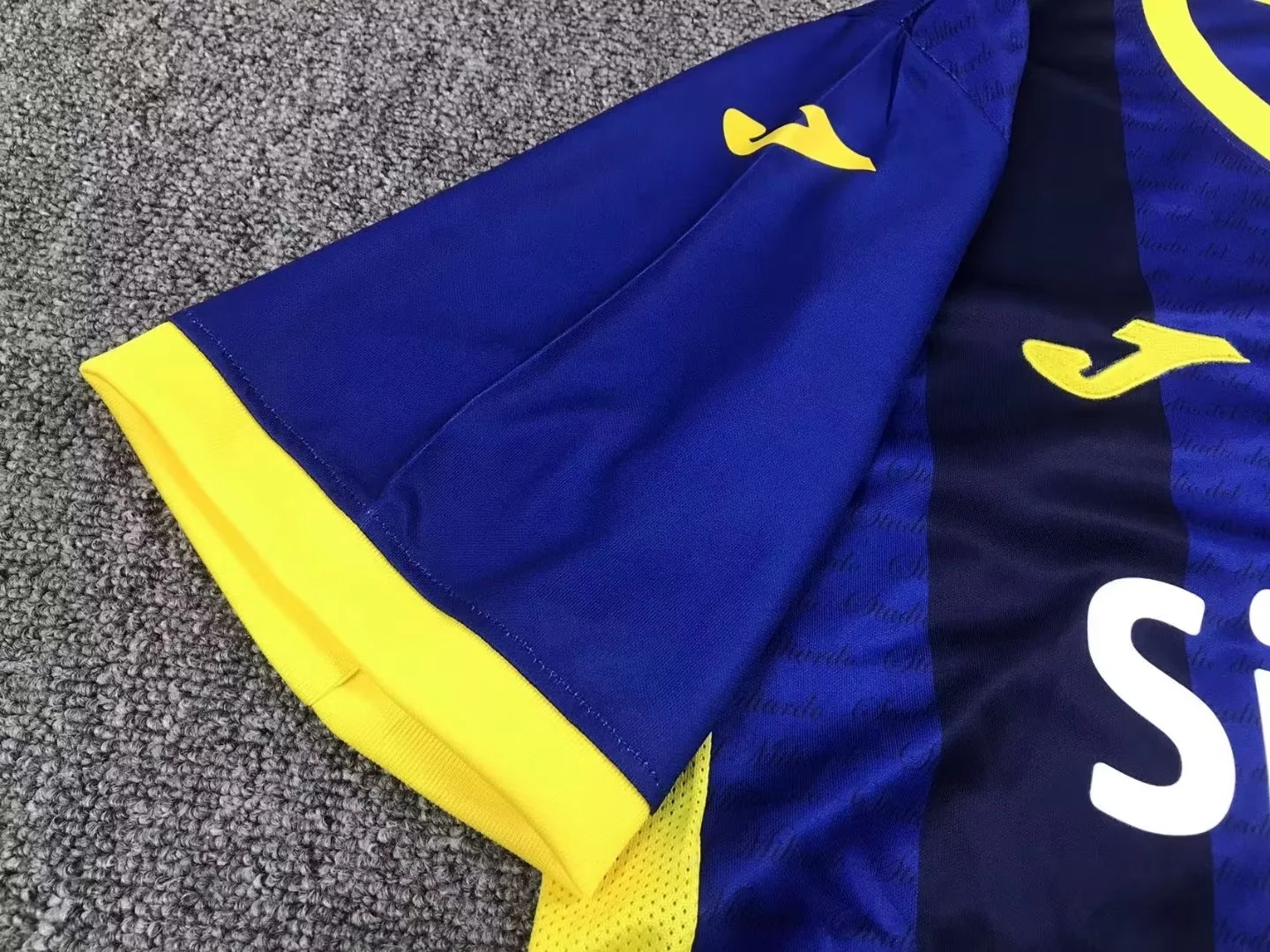 Hellas Verona 23-24 Home Stadium Jersey - Fans Version - UnitedFutballJersey