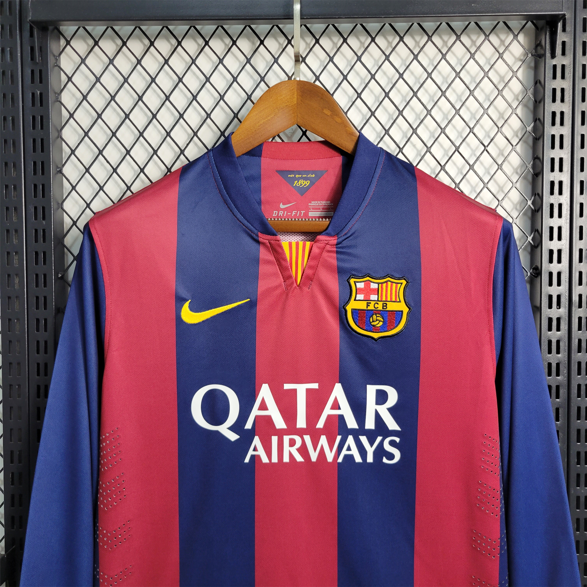 Retro Barcelona 14-15 Home Stadium Long Sleeve Jersey - UnitedFutballJersey