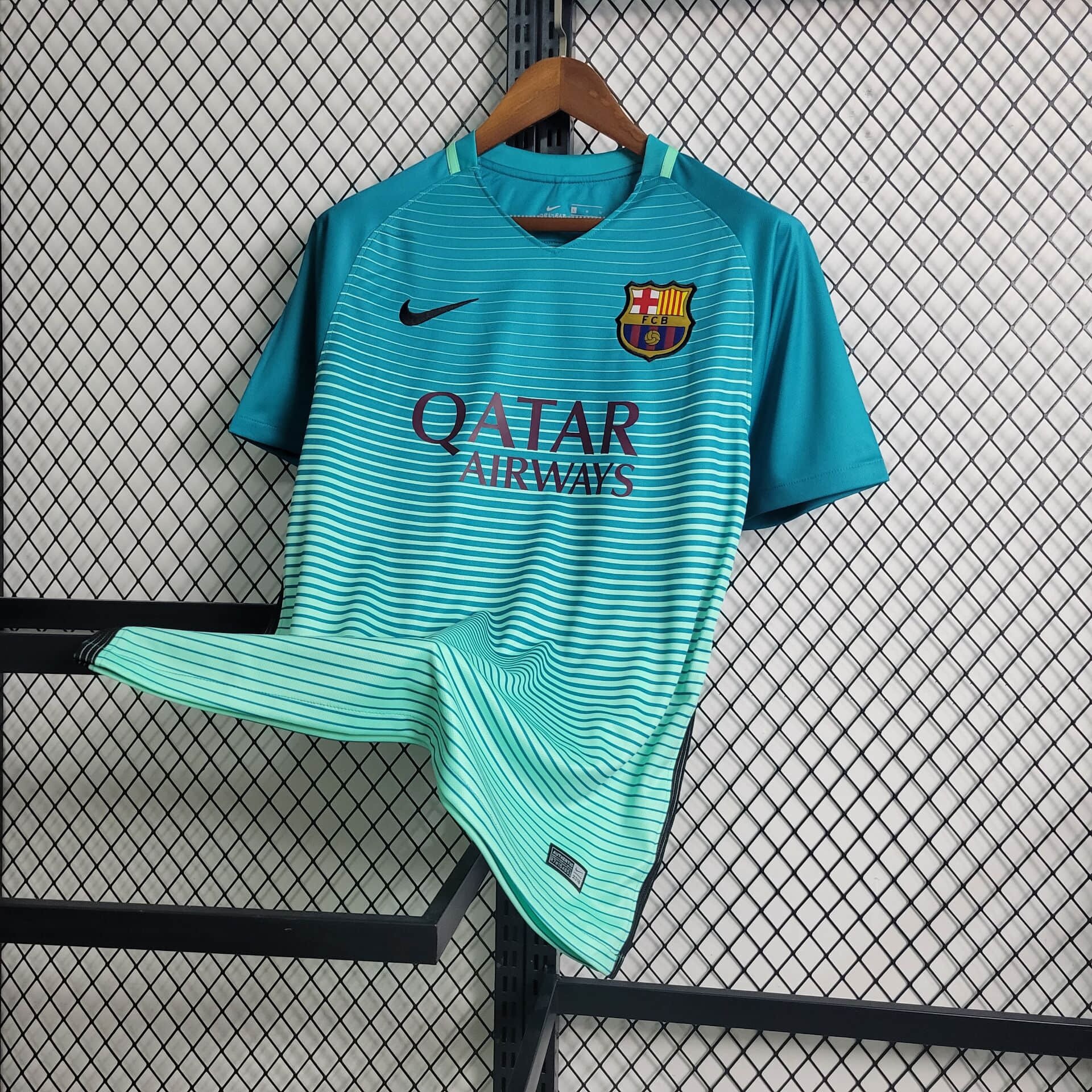 B.A.R.S.A Retro 16-17 Third Jersey - UnitedFutballJersey