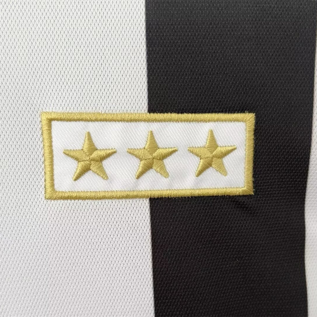 Retro Juventus 2017-18 120th Anniversary Special Edition Jersey - UnitedFutballJersey