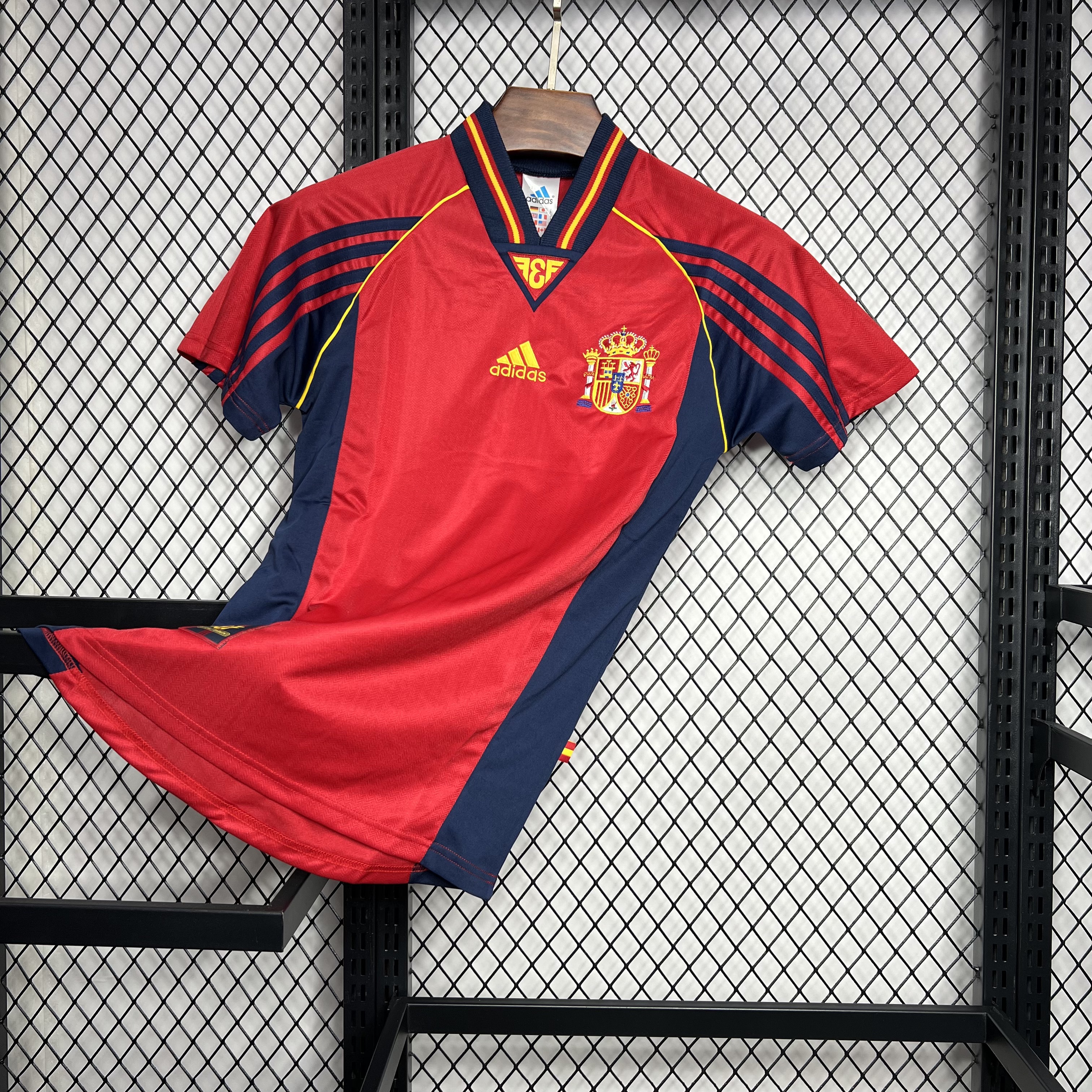 Retro Spain 1998 Home Stadium Jersey - UnitedFutballJersey