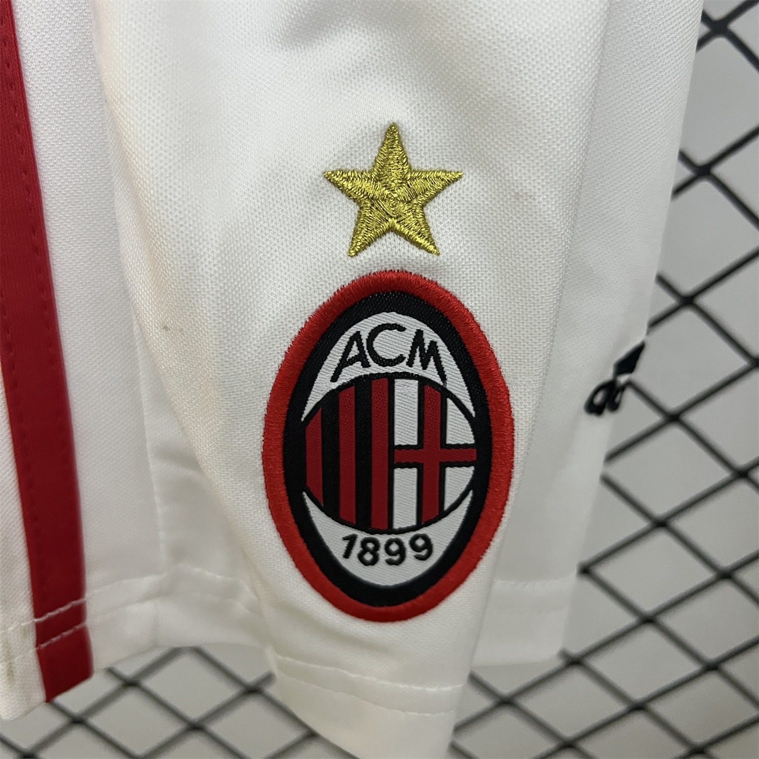 Retro AC Milan 1998-99 Home Kids Kit - UnitedFutballJersey