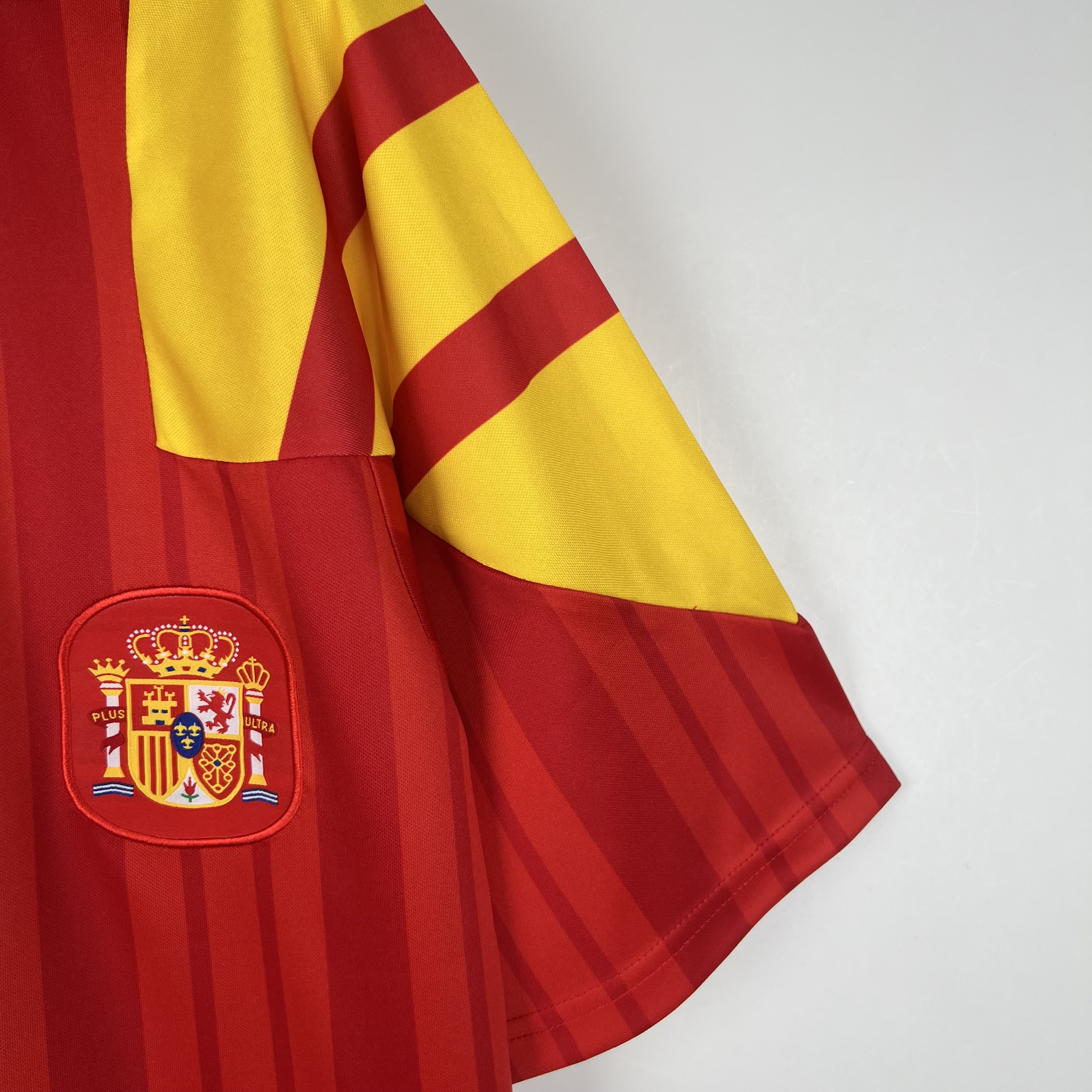 Retro Spain 1992 Home Stadium Jersey - UnitedFutballJersey