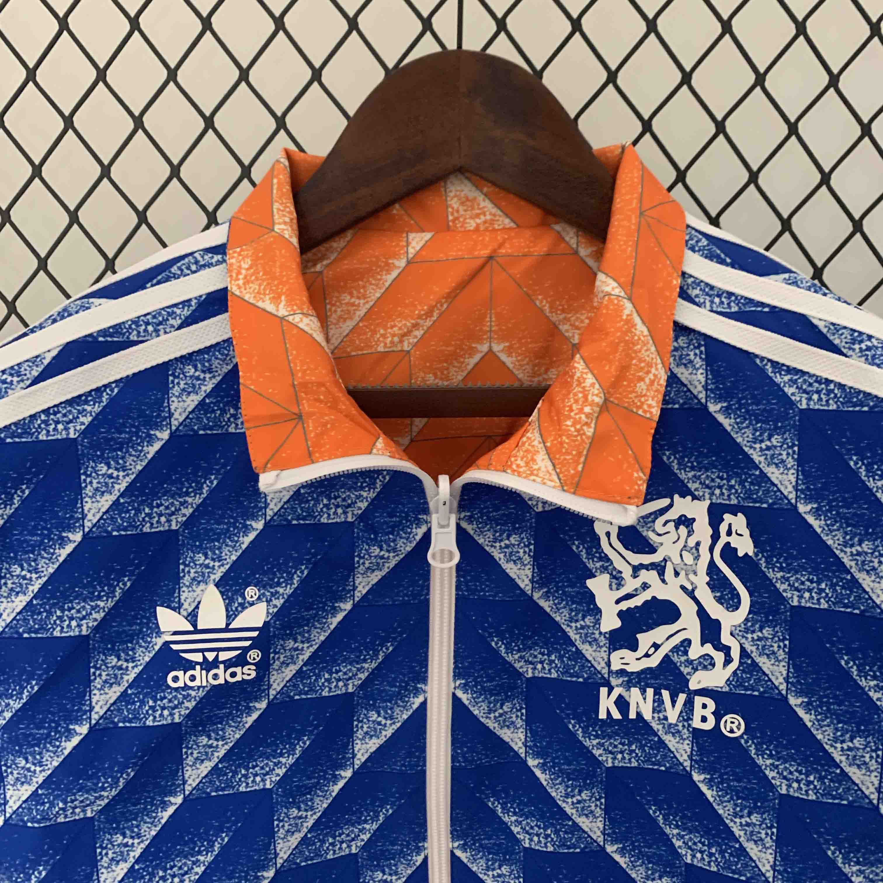 Netherlands 23-24 Double Sided Windbreaker - Orange & Blue - UnitedFutballJersey