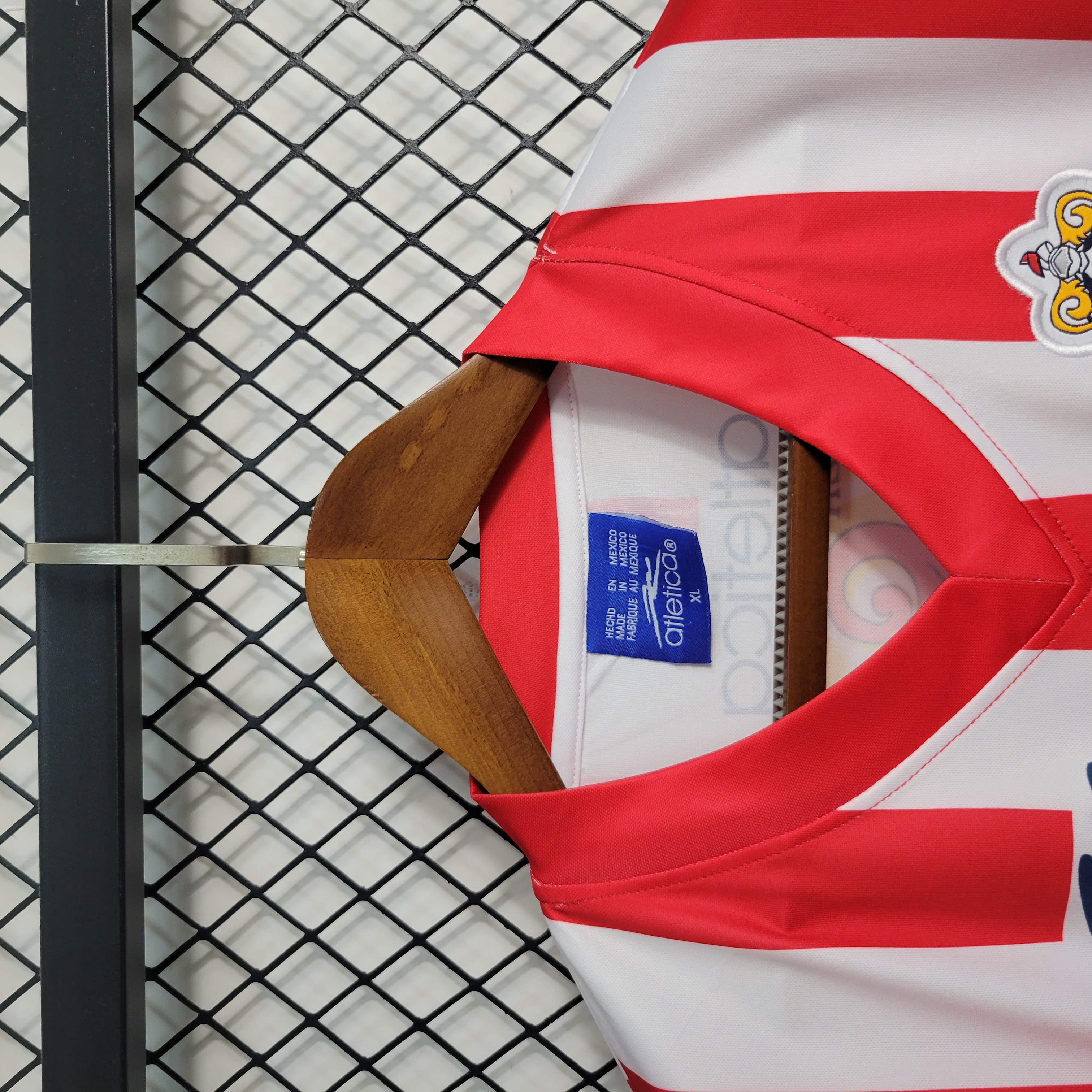 Retro Chivas de Guadalajara 01-02 Home Stadium Jersey - UnitedFutballJersey