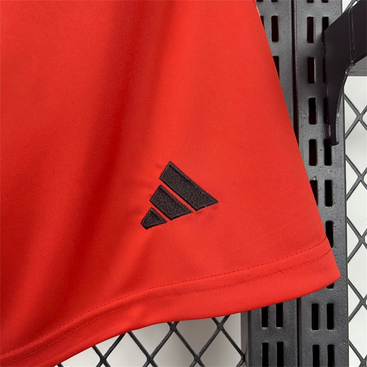 Universidad de Chile 25-26 Away Red Shorts- Fans Version - UnitedFutballJersey