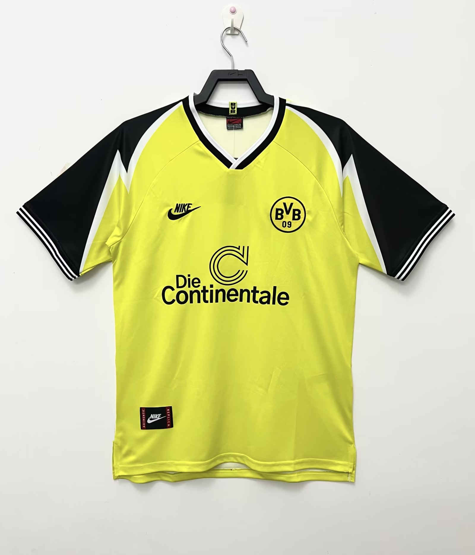Dortmund Retro 95-96 Home Shirt - UnitedFutballJersey