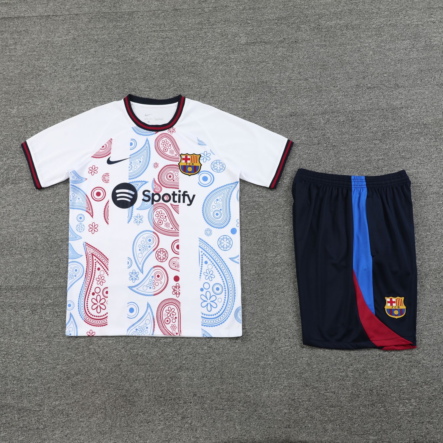 B.A.R.S.A 24-25 Short-Sleeve Training Set - White with Pattern - UnitedFutballJersey