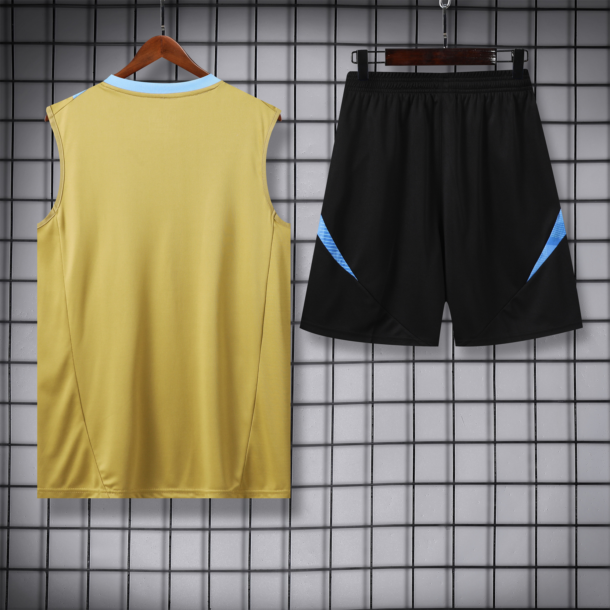 Argentina 24-25 Vest Training Set - Gold - UnitedFutballJersey