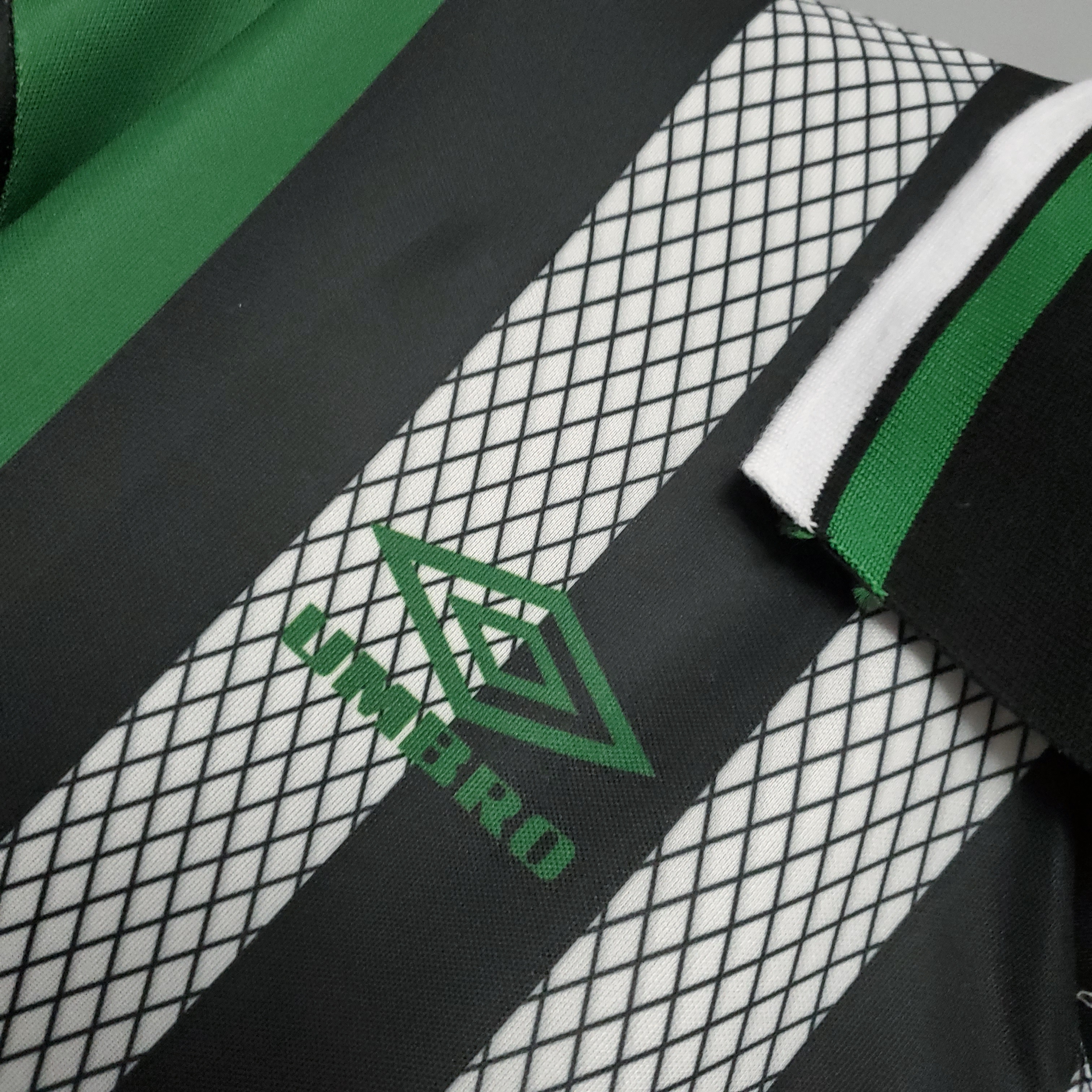 Retro Celtic 1994-95 Away Stadium Jersey - UnitedFutballJersey