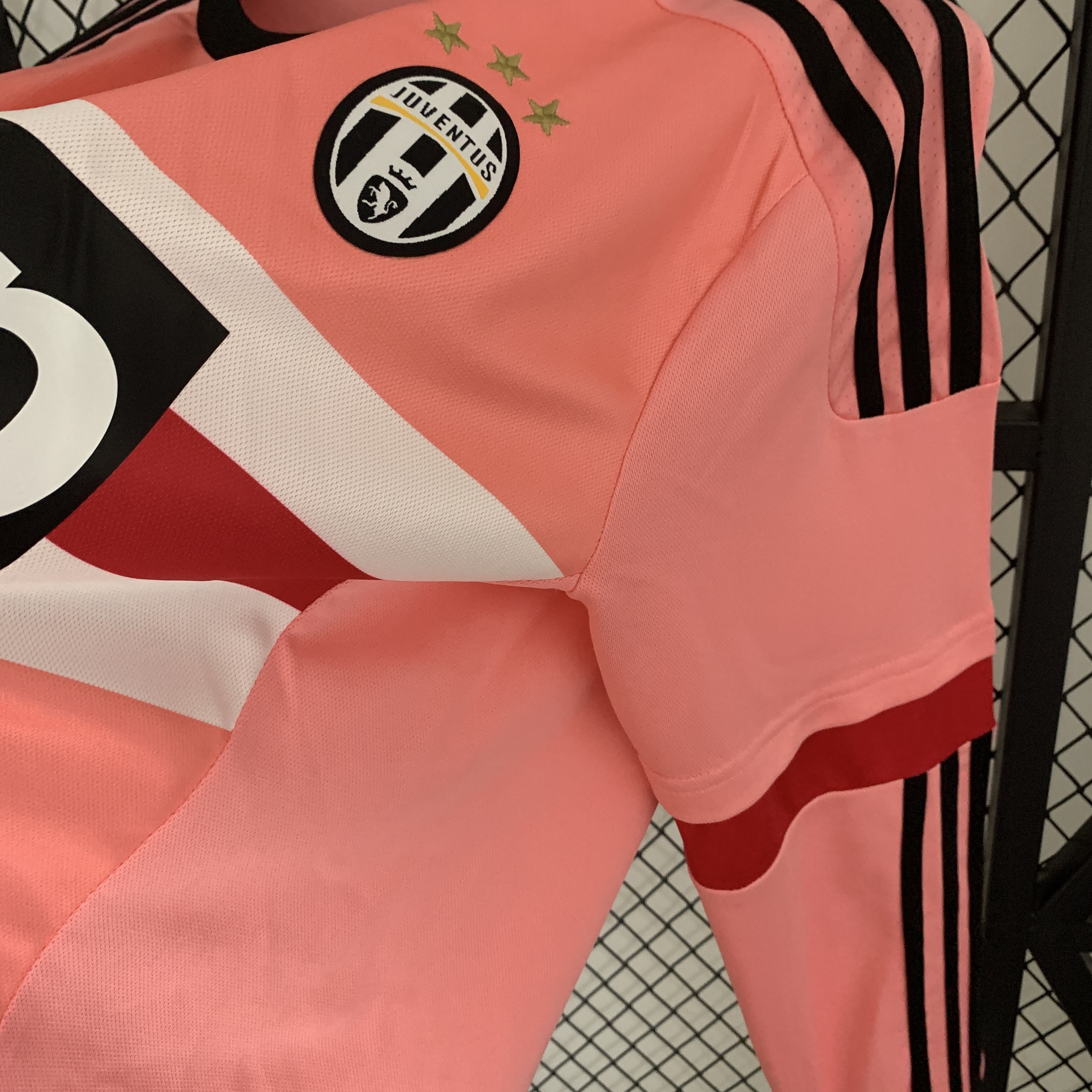 Retro Juventus 15-16 Away Stadium Long Sleeve Jersey - UnitedFutballJersey