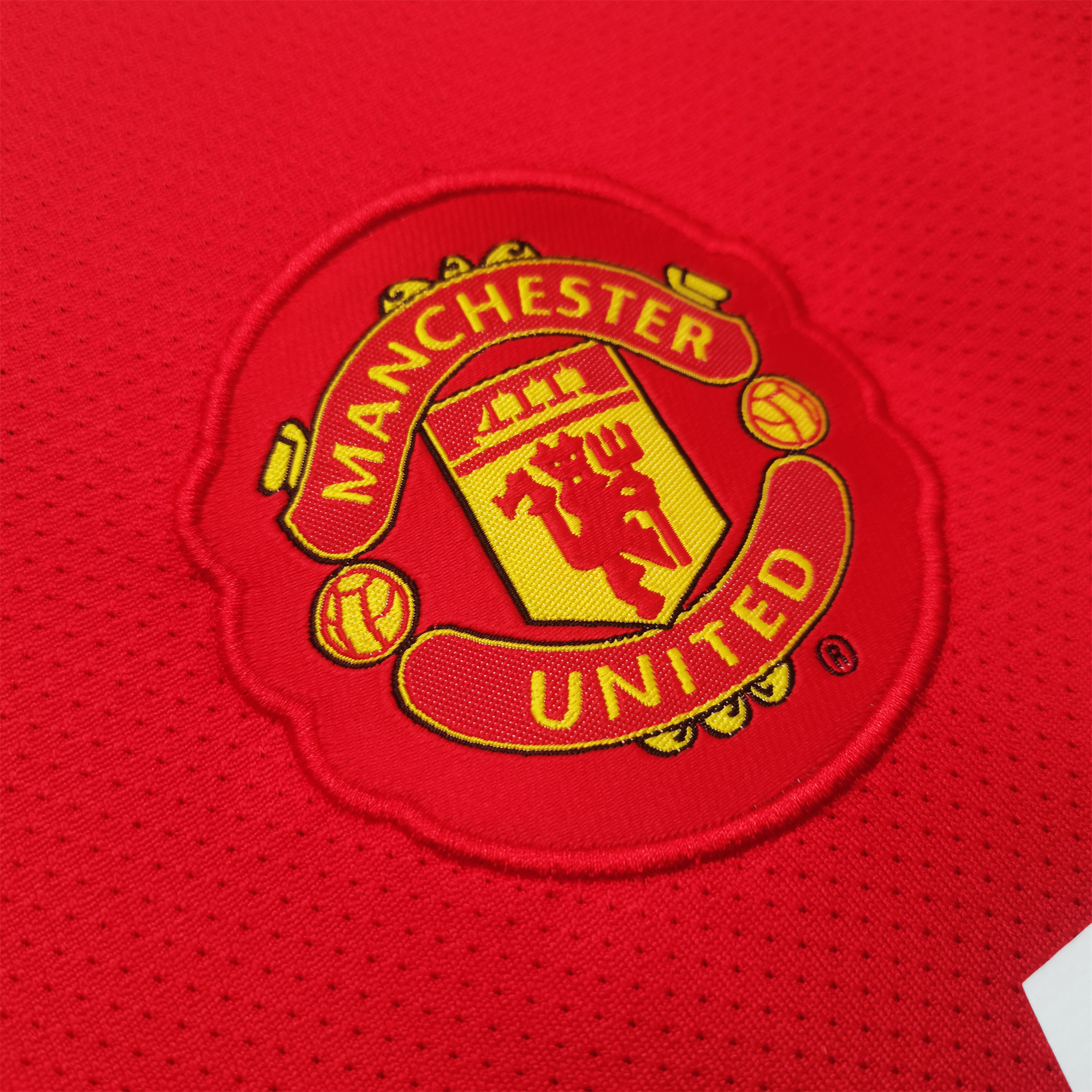 Manchester United Retro 10-11 Home Stadium Jersey - UnitedFutballJersey