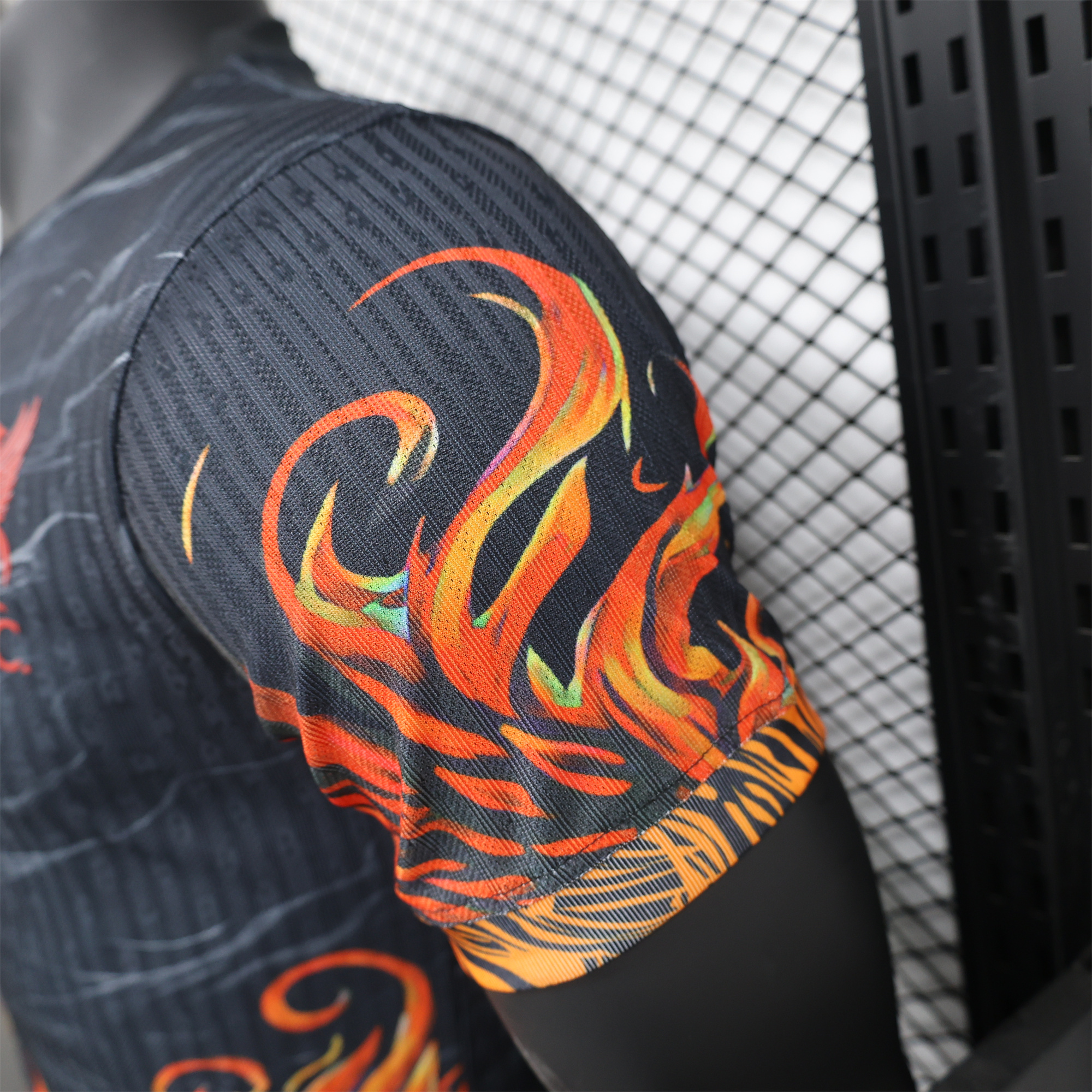 Liver.pool 24-25 Red and Black Phoenix Jersey - Player Version - UnitedFutballJersey
