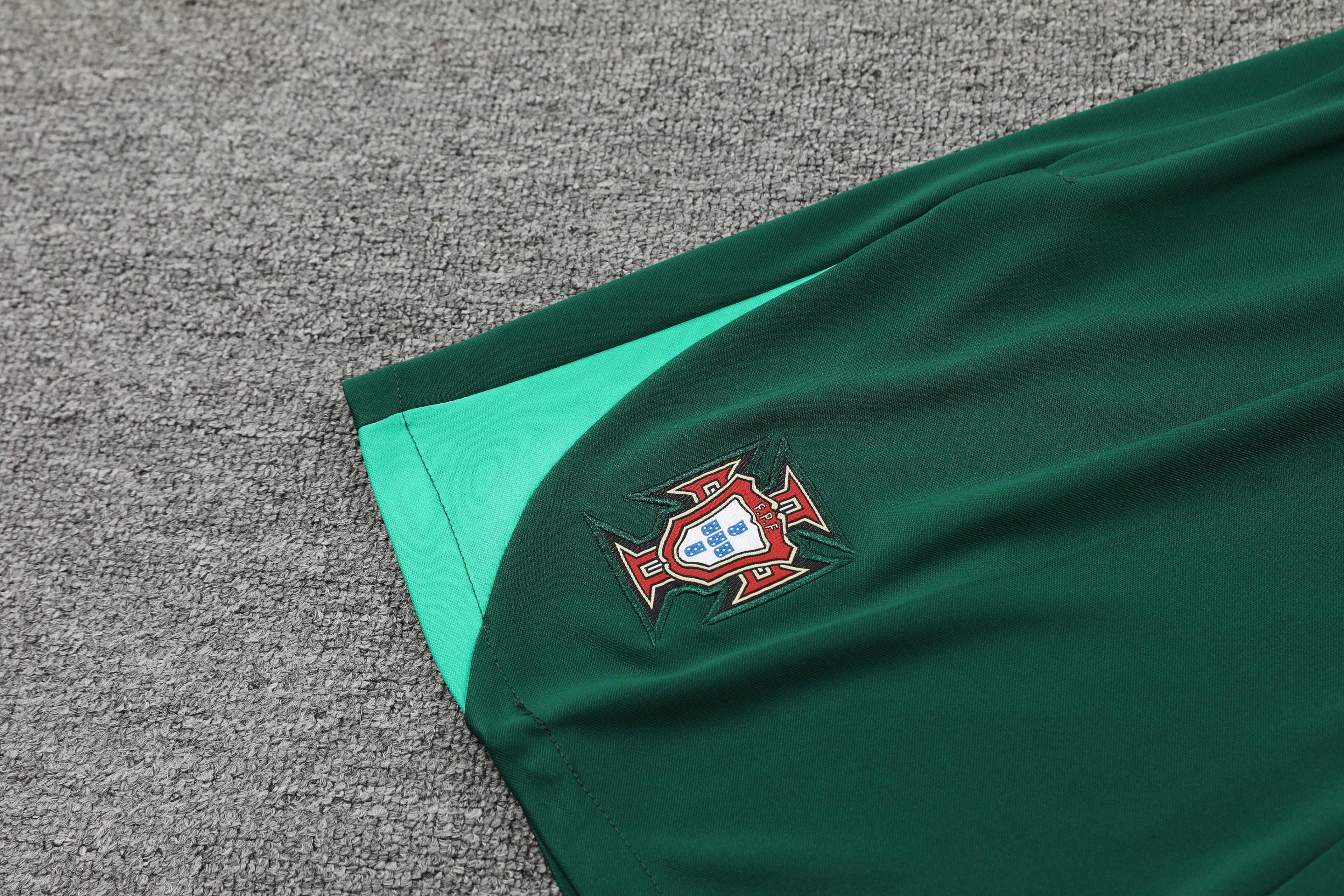 Portugal 2024 Short-Sleeve Training Set - Green - UnitedFutballJersey