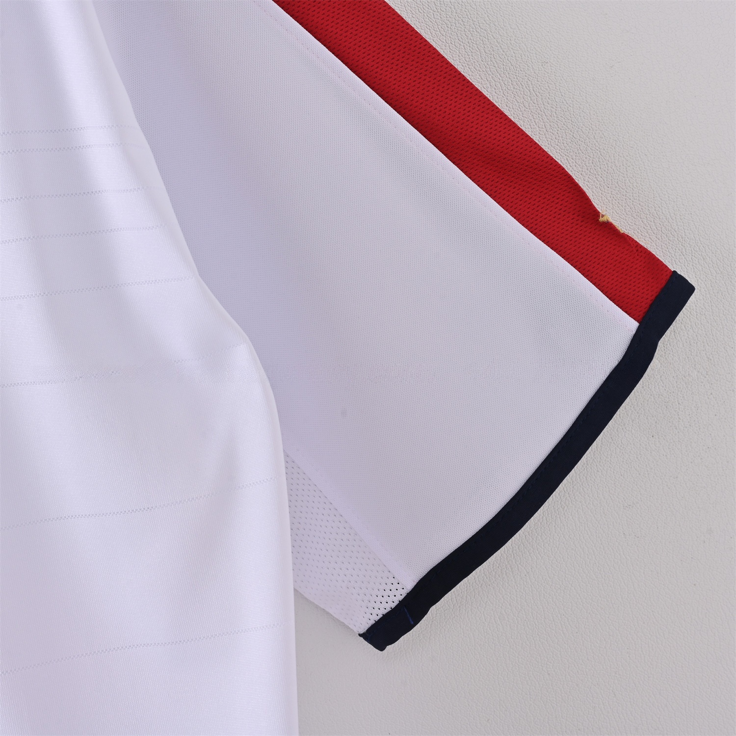 Retro England 2004 Home White Jersey - UnitedFutballJersey