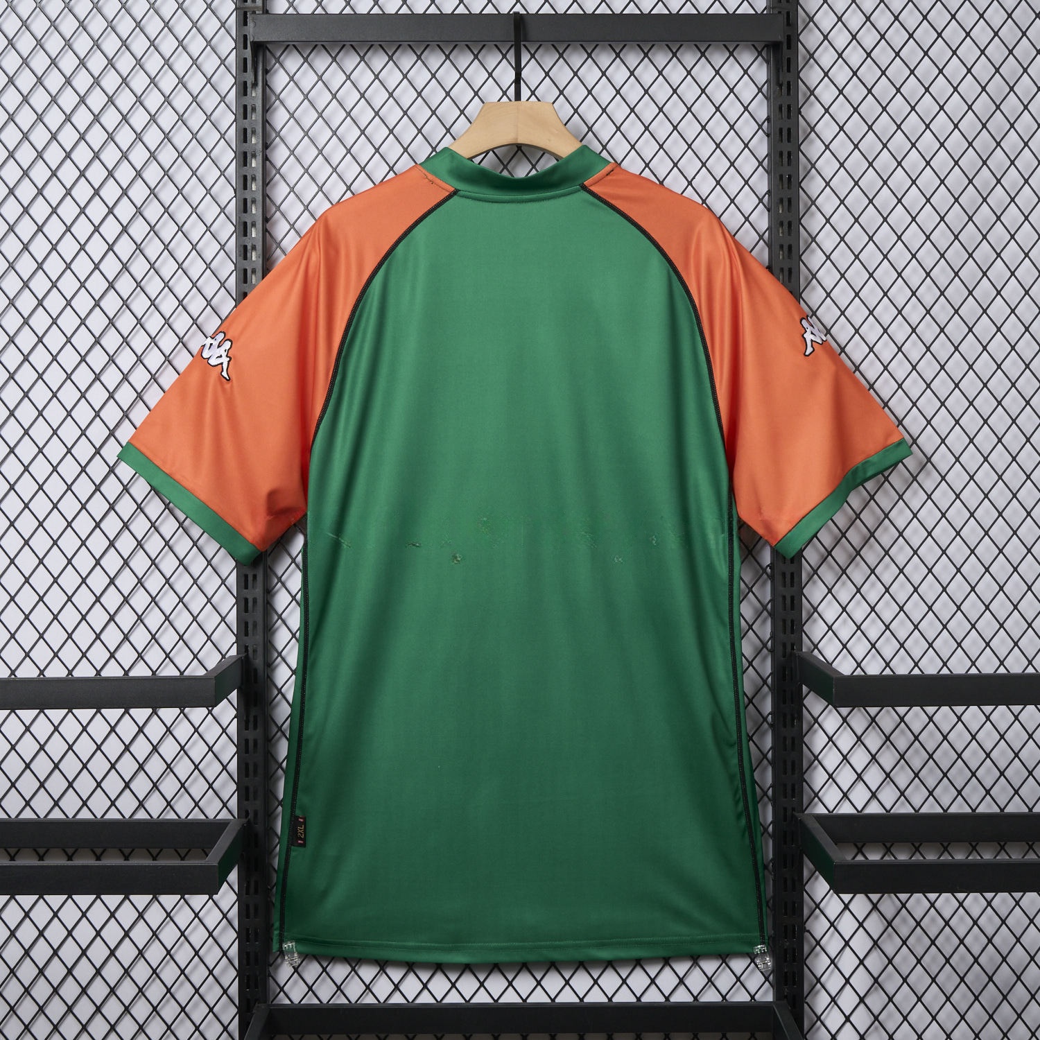 Retro Werder Bremen 2003-04 Home Jersey - UnitedFutballJersey