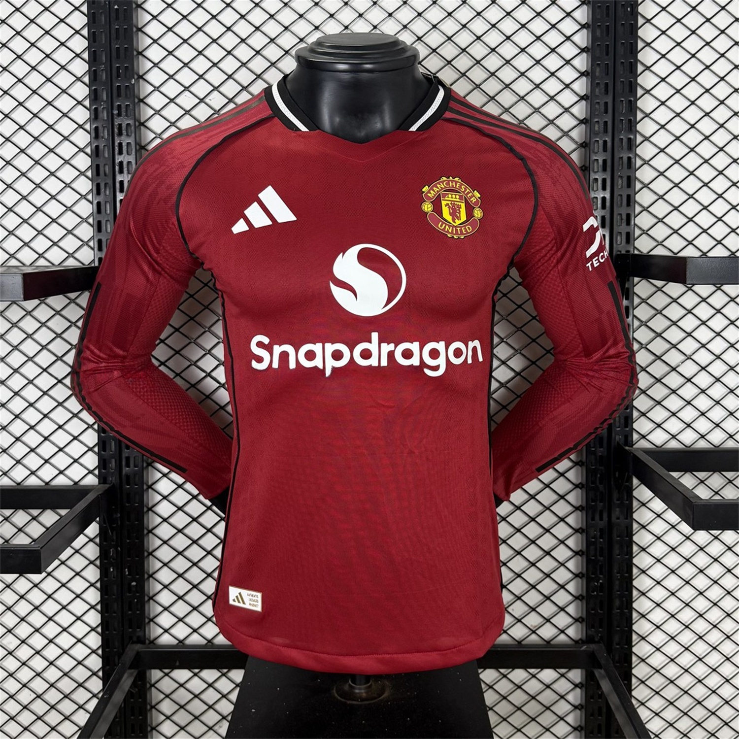 Manchester United 25-26 Home Long Sleeves Jersey - Player Version - UnitedFutballJersey