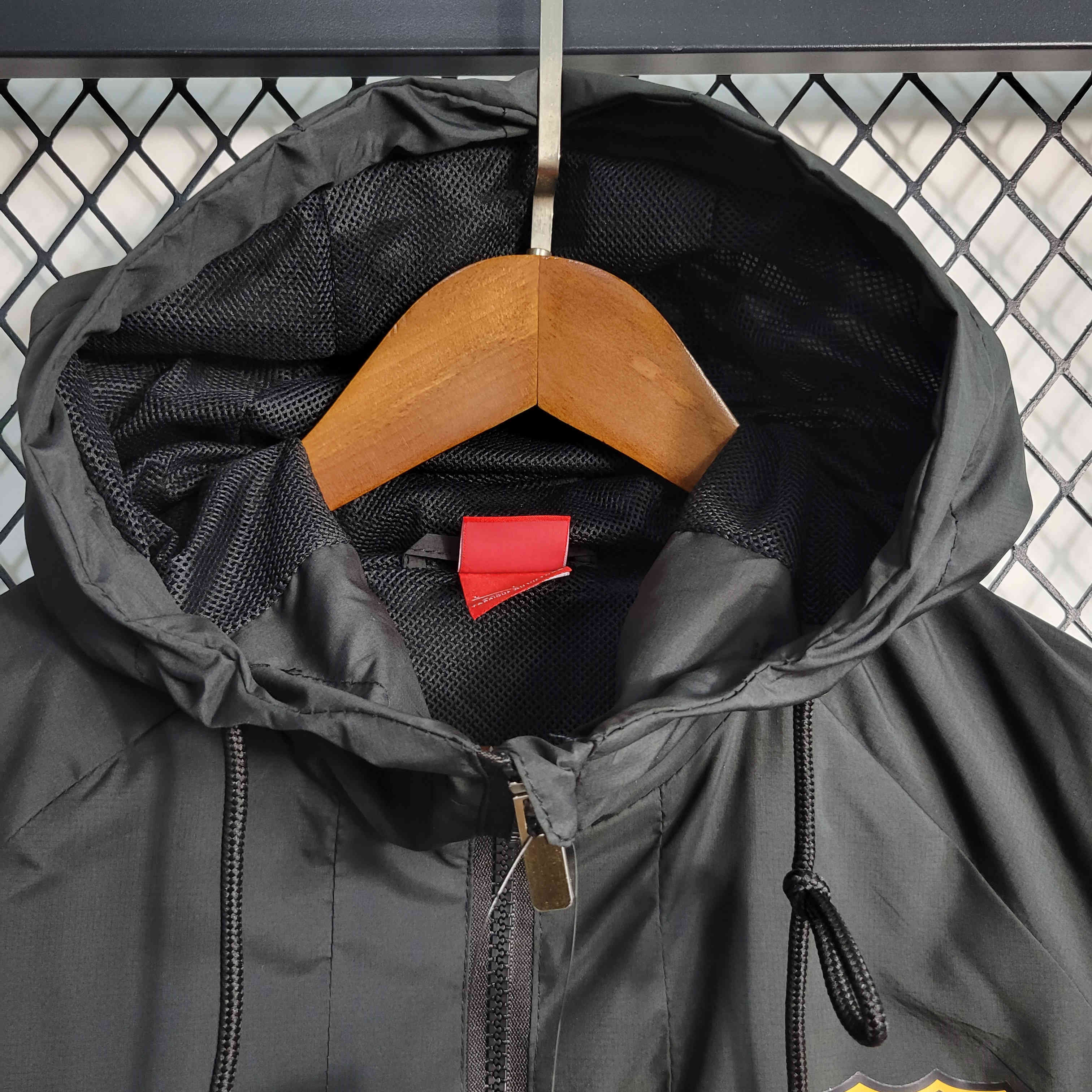 B.A.R.S.A 23-24 Black Player Windbreaker - UnitedFutballJersey