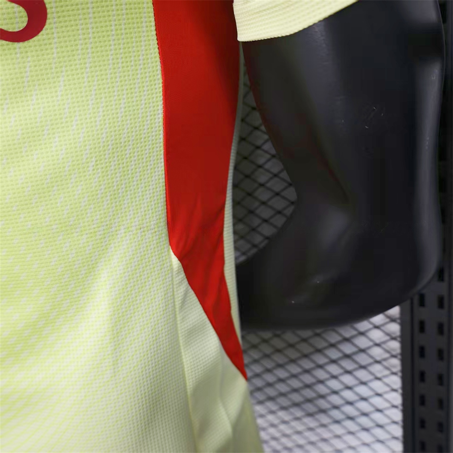 Arsenal 25-26 Light Yellow Goalkeeper Jersey - Player Version - UnitedFutballJersey