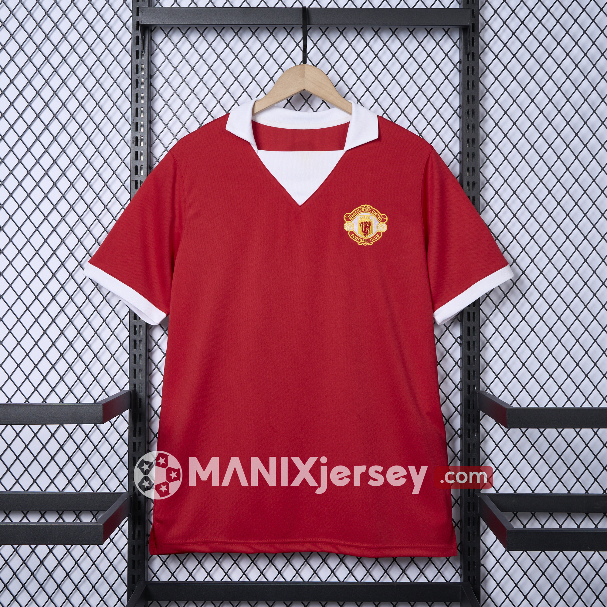 Retro Manchester United 1972-73 Home Jersey - UnitedFutballJersey