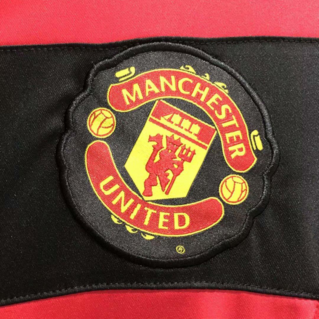 Manchester United Retro 09-10 Home Long Sleeve Jersey - UnitedFutballJersey