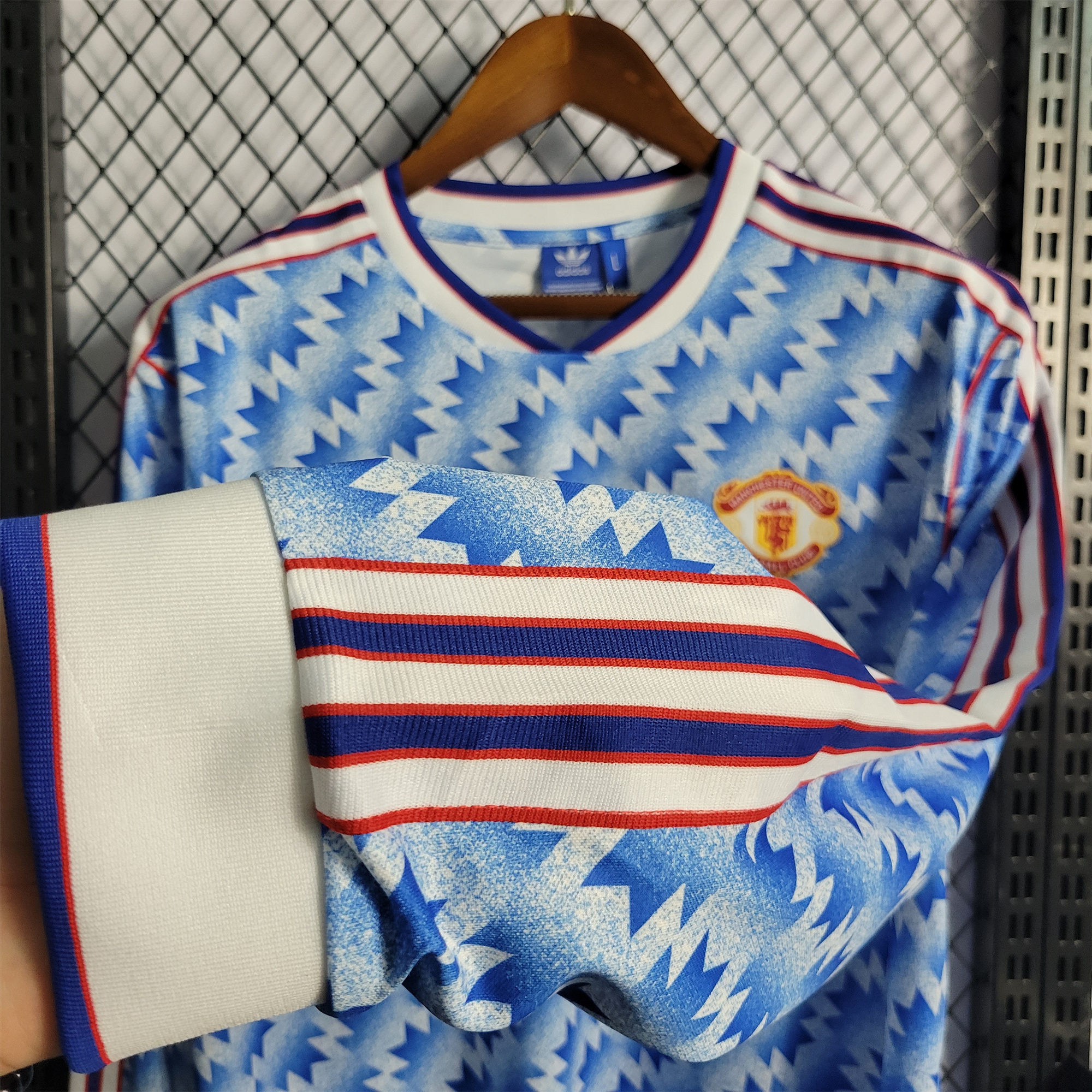 Retro Manchester United 90-92 Away Long Sleeve Jersey - UnitedFutballJersey
