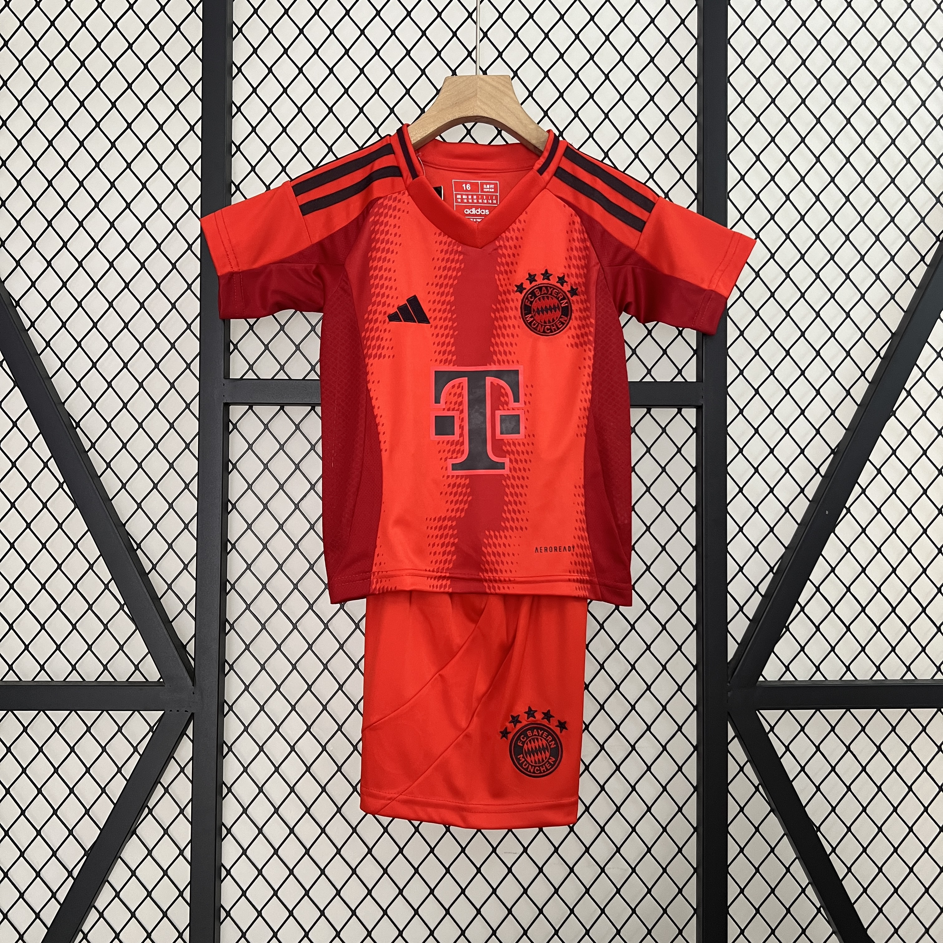 Bayern Munich 24-25 Home Kids Kit - Fans Version - UnitedFutballJersey