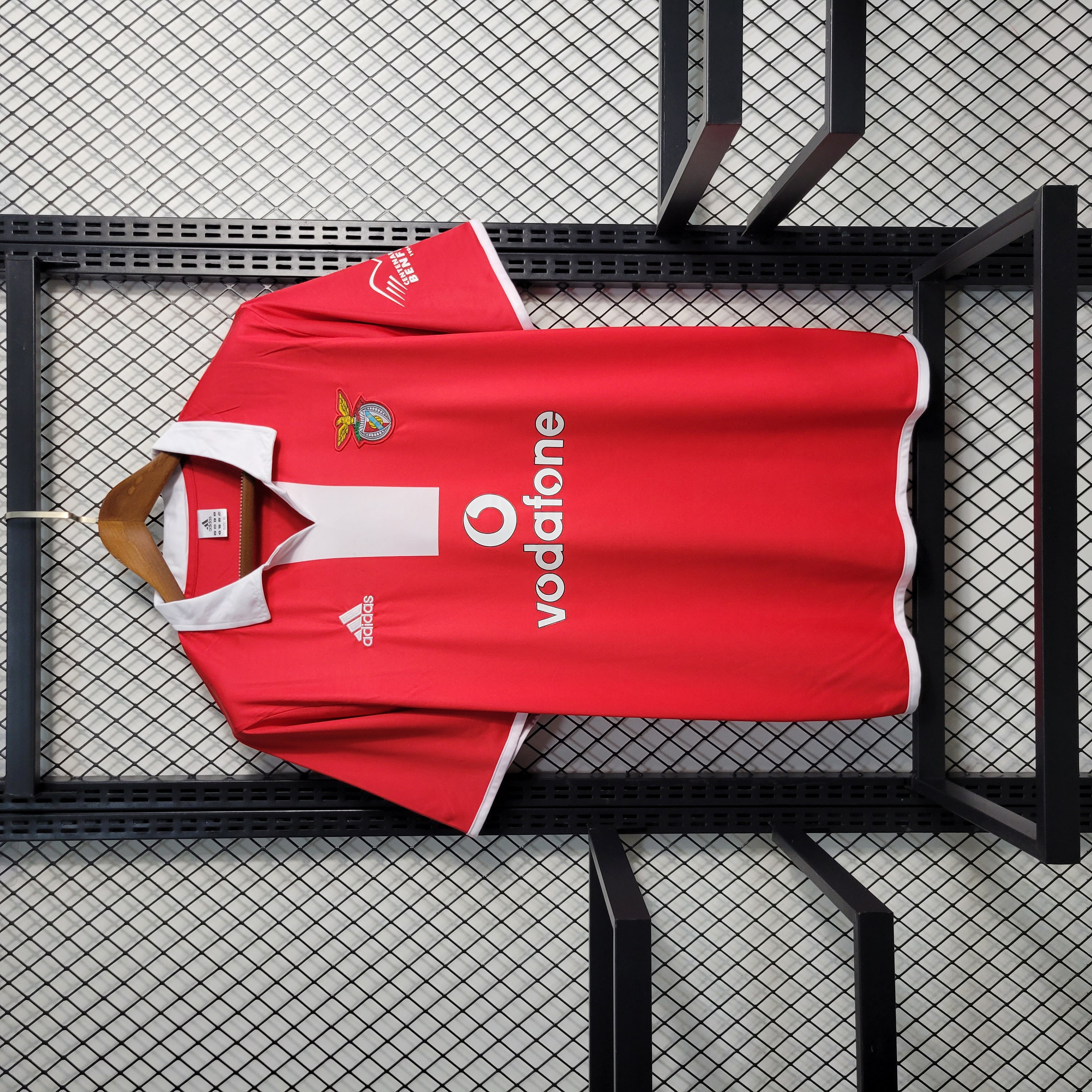 Retro Benfica 2004-05 Home Stadium Jersey - UnitedFutballJersey