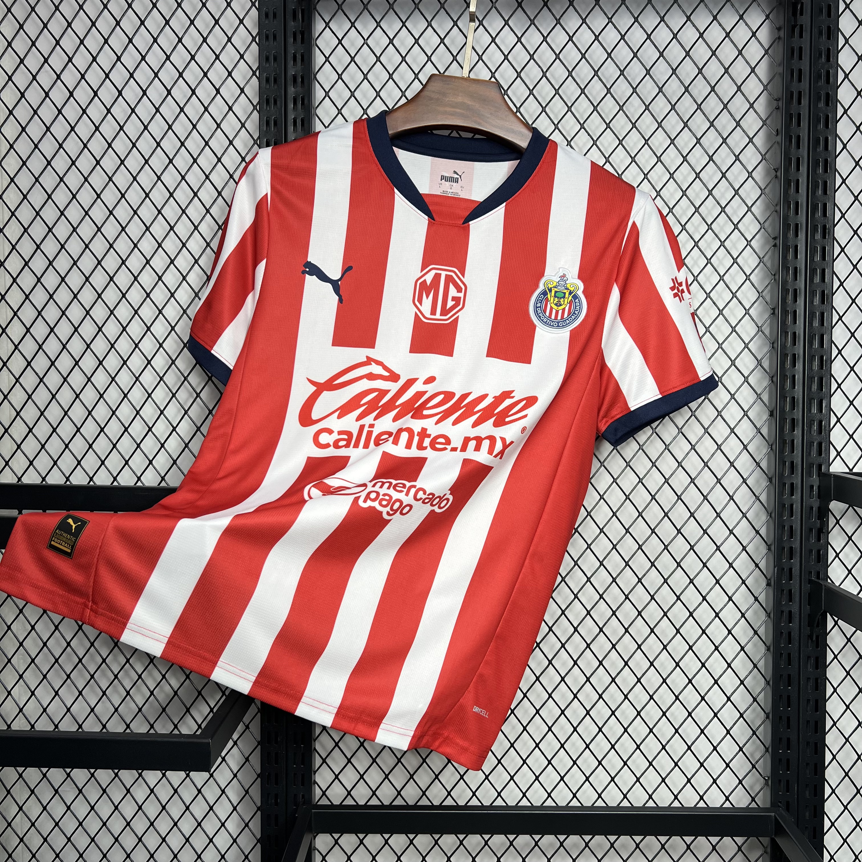 Chivas de Guadalajara 24-25 Home Stadium Jersey - Fans Version - UnitedFutballJersey