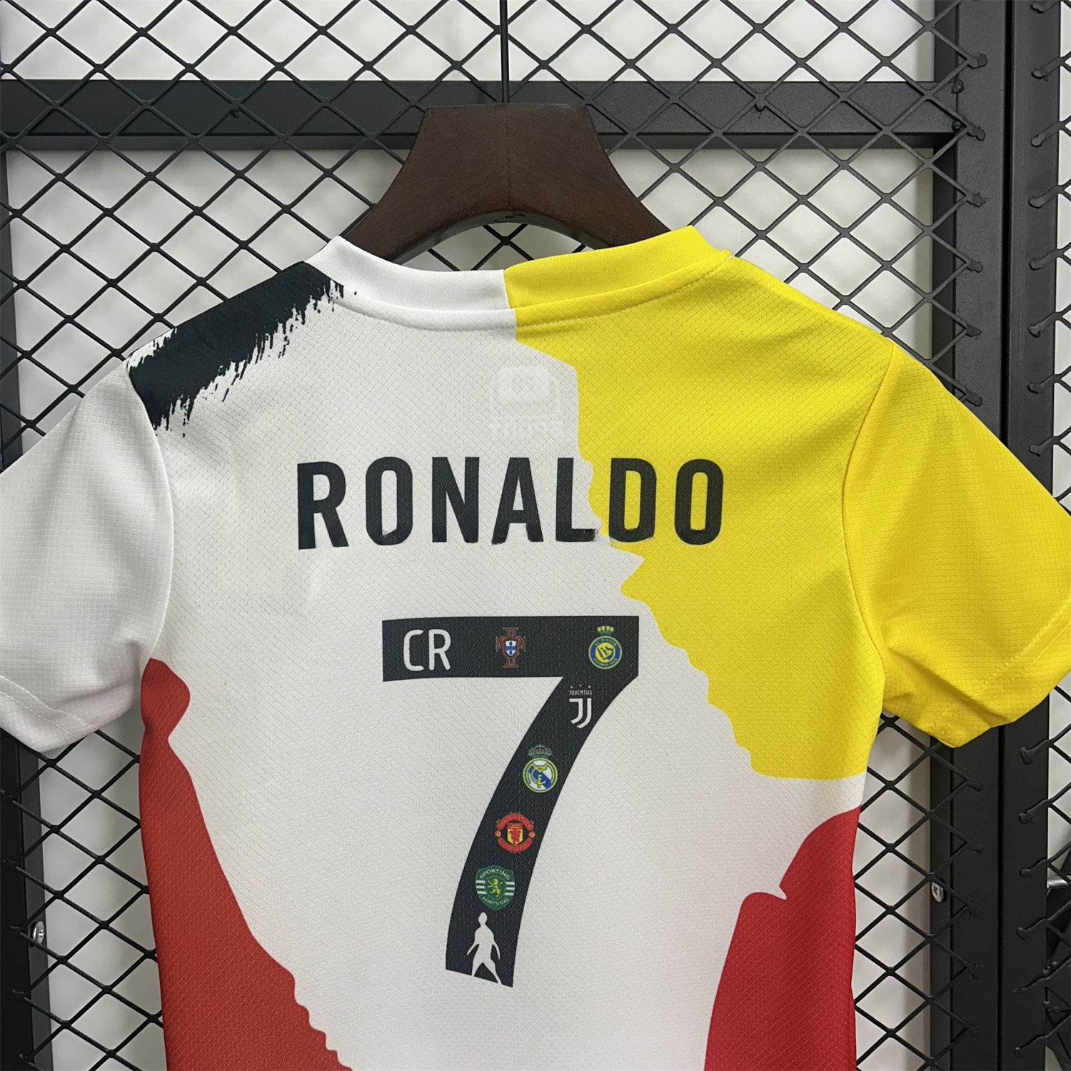 Cristiano Ronaldo Career Commemorative Kids Kit - Real Madrid Manchester United Juventus Portugal Al Nassr Sporting CP - Player Version - UnitedFutballJersey