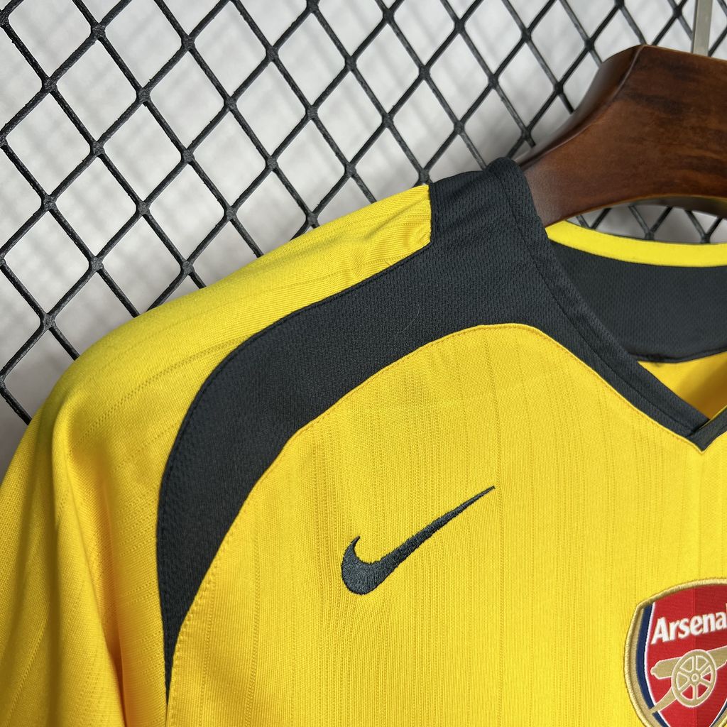 Retro Arsenal 2005-06 Away Stadium Jersey - UnitedFutballJersey