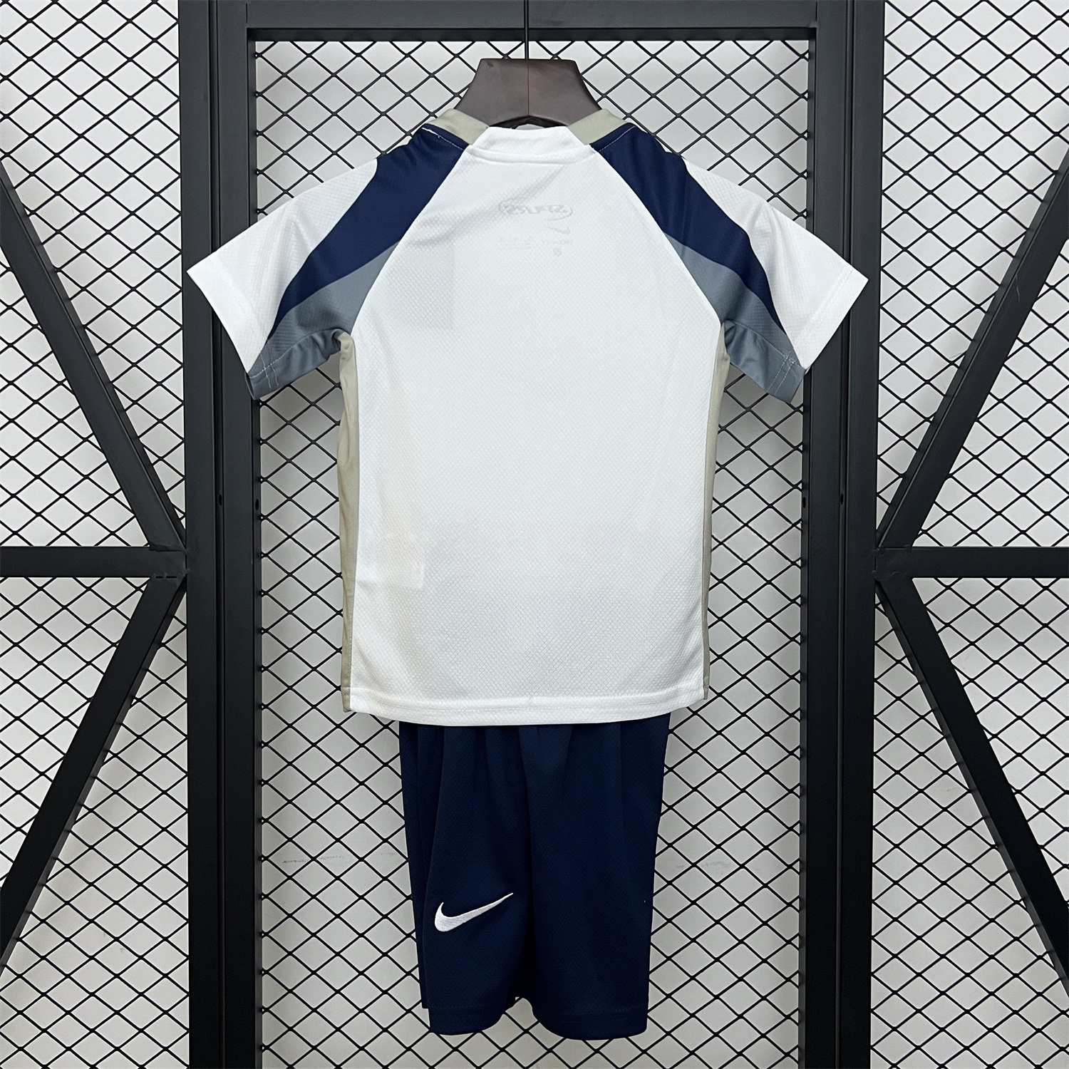 Tottenham Hotspur 25-26 Home Kids Kit - UnitedFutballJersey