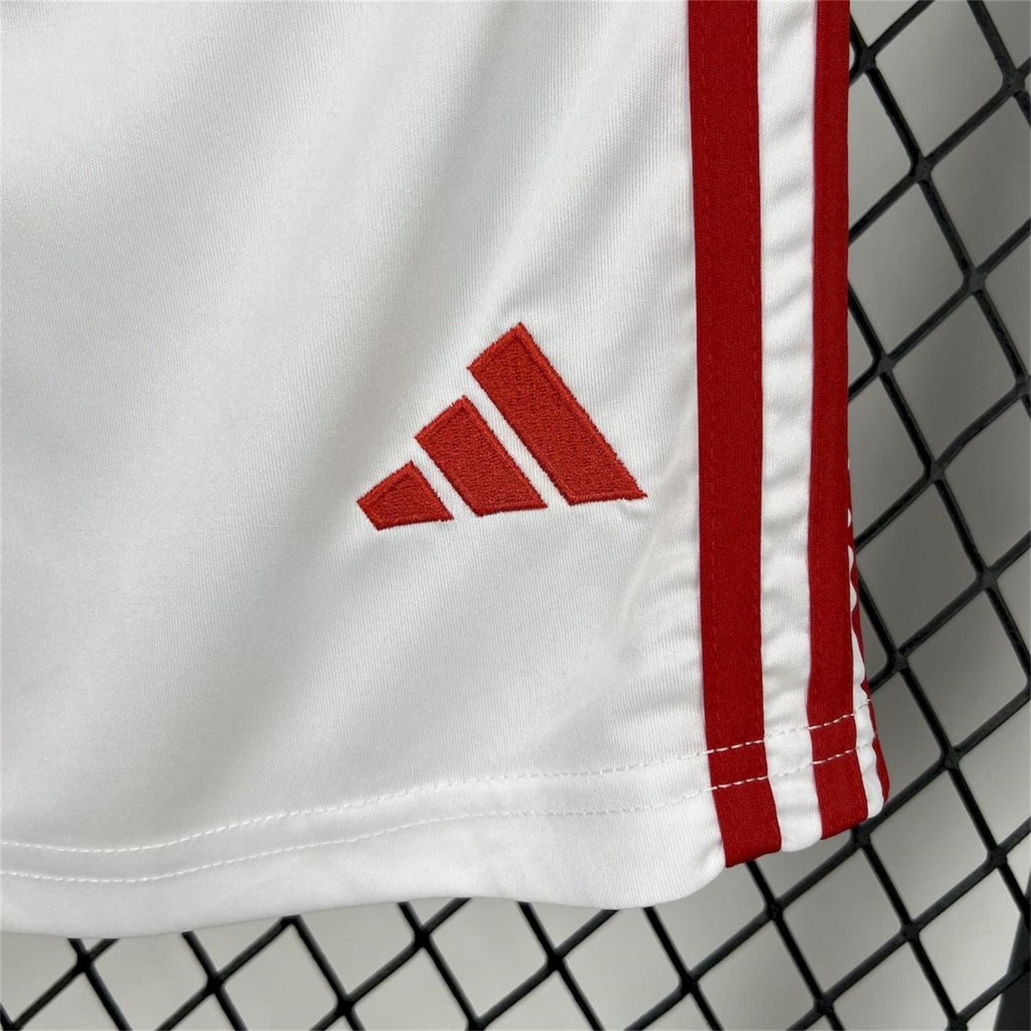 Arsenal 25-26 Home Kids Kit - UnitedFutballJersey