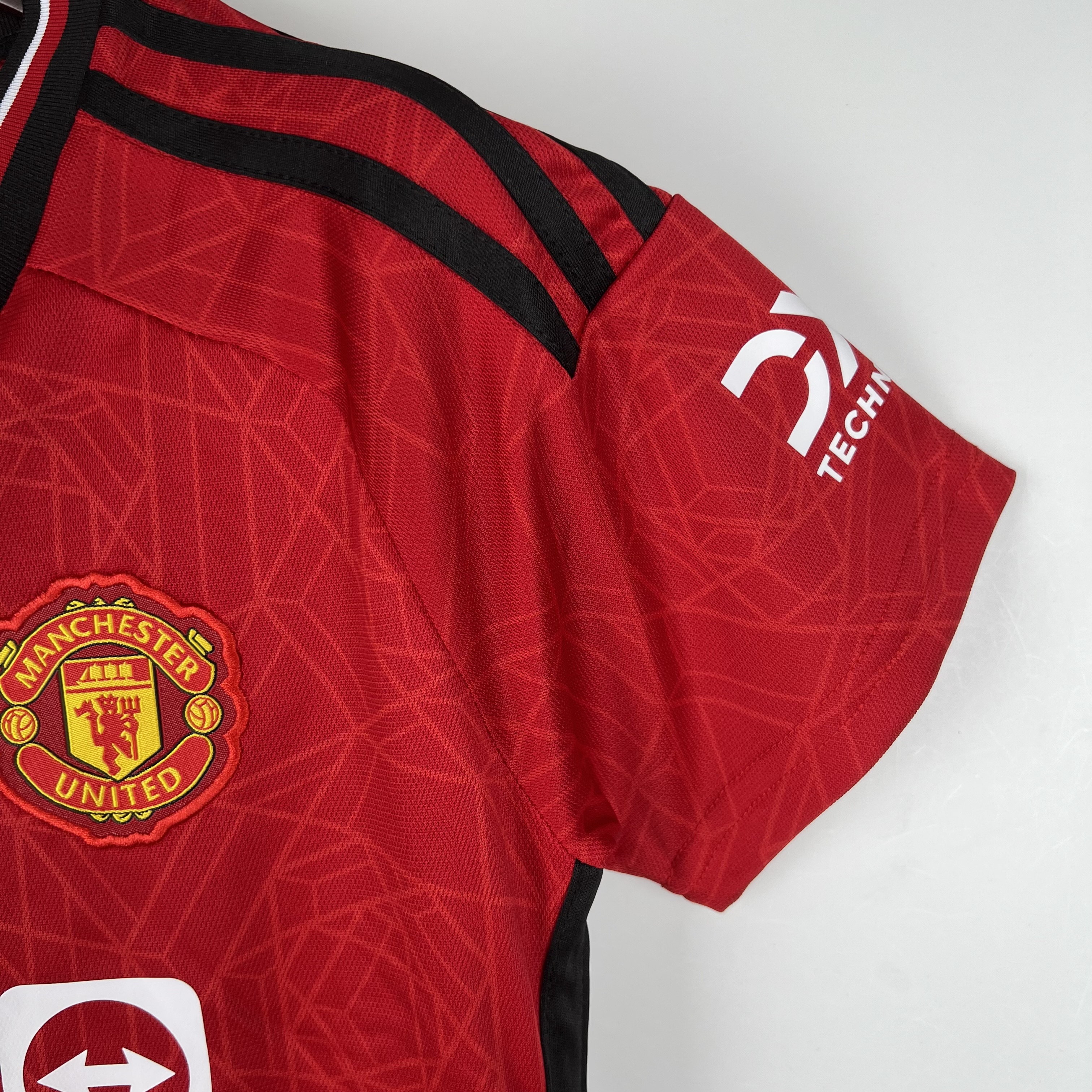 Manchester United 23-24 Women's Home Shirt - UnitedFutballJersey