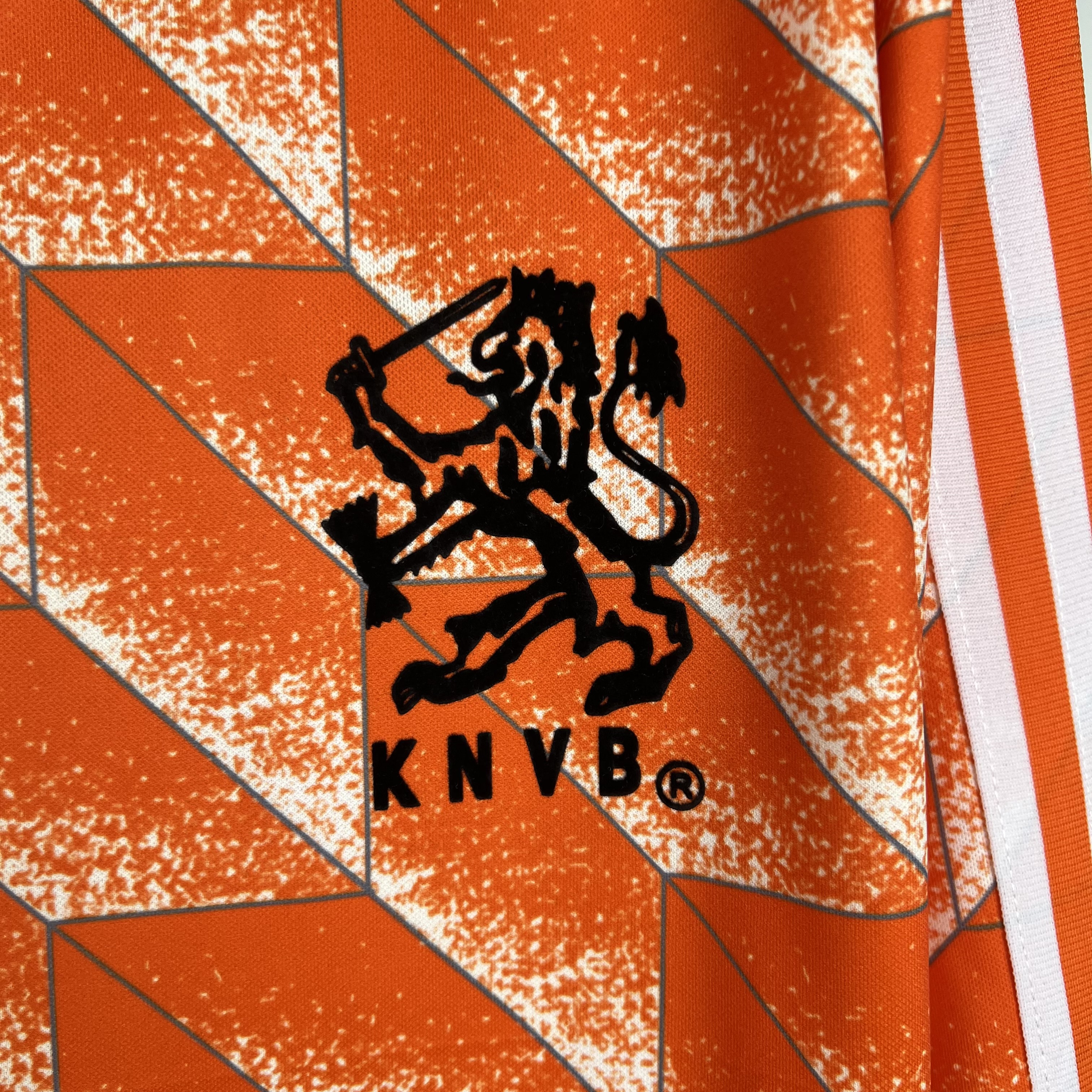 Retro Netherlands1988 Home Stadium Long Sleeve Jersey - UnitedFutballJersey