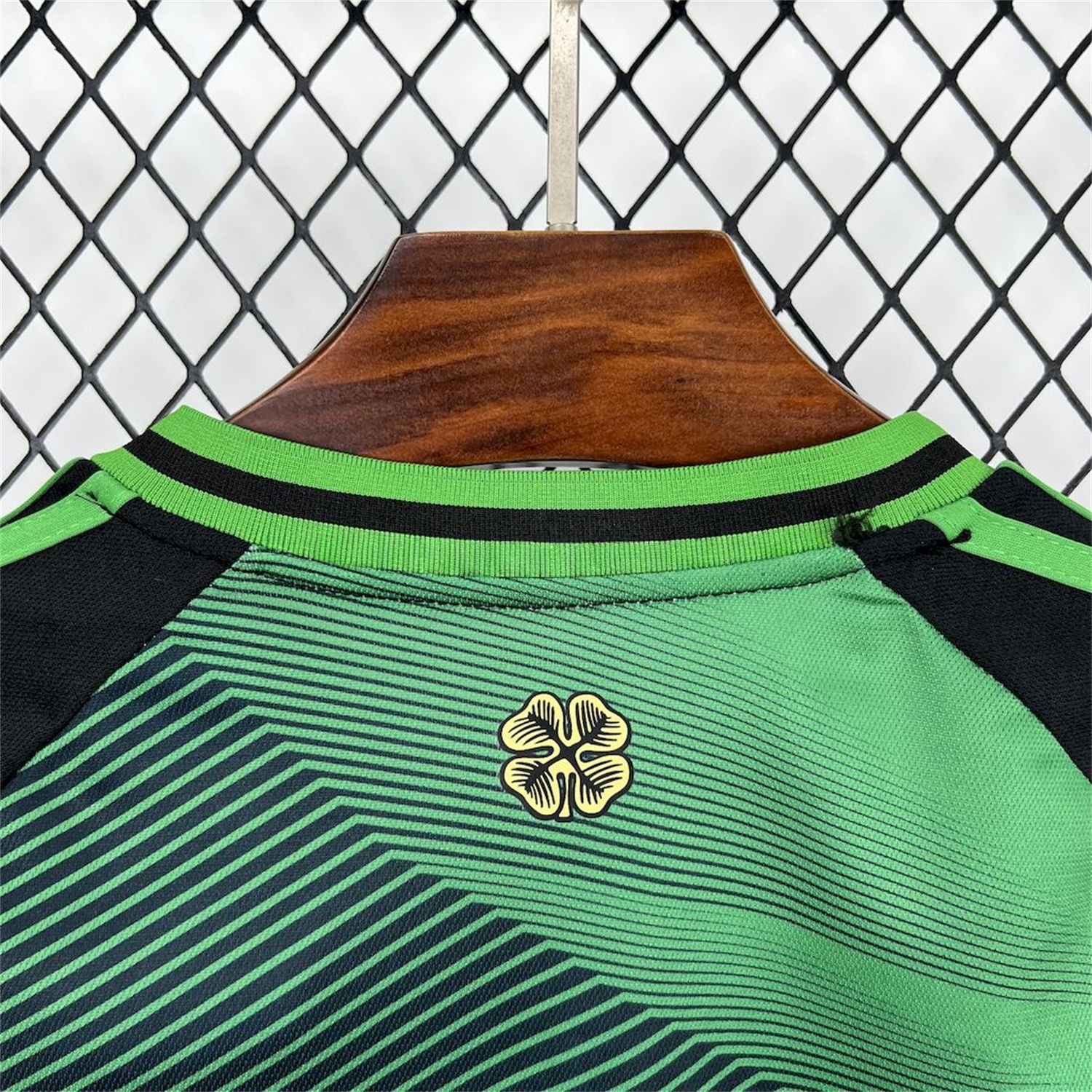 Celtic 25-26 Green Lines Special Edition Jersey - Fans Version - UnitedFutballJersey
