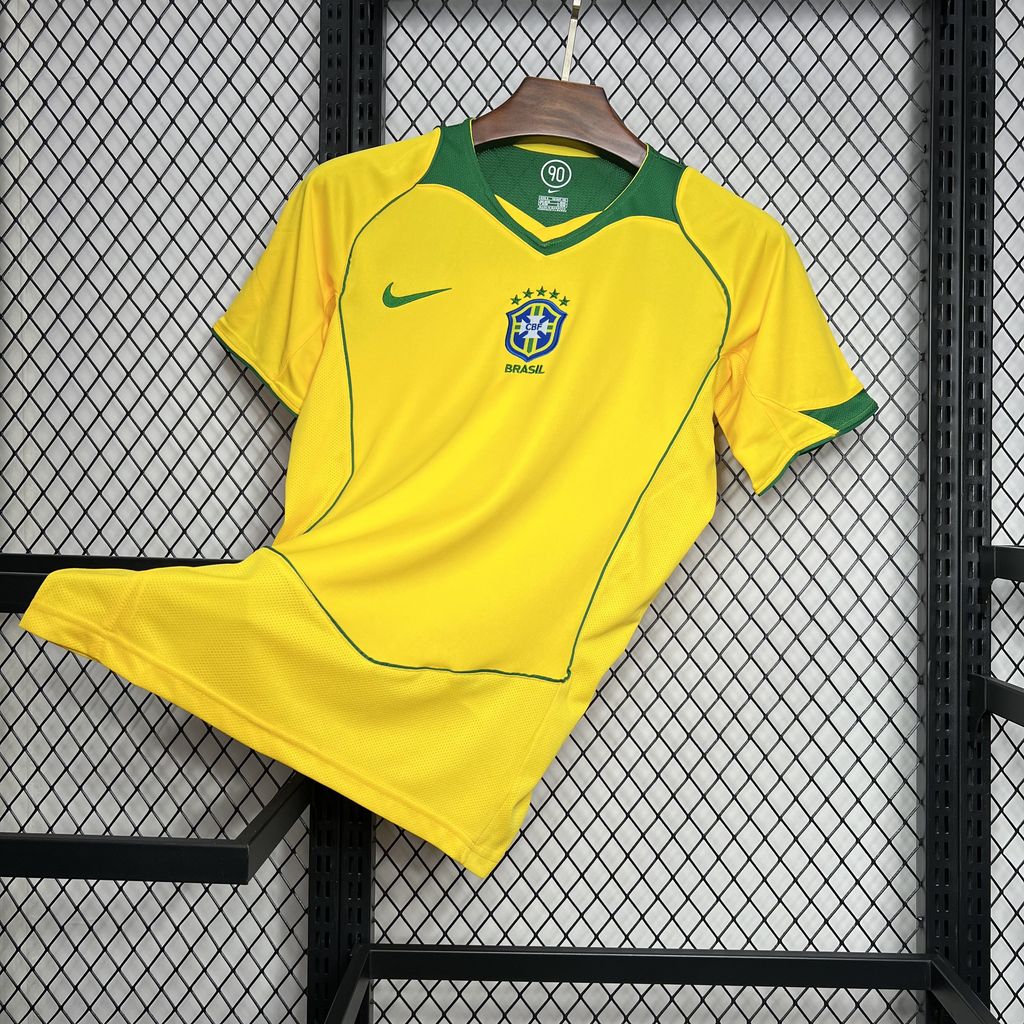 Retro Brazil 2004 Home Jersey - UnitedFutballJersey
