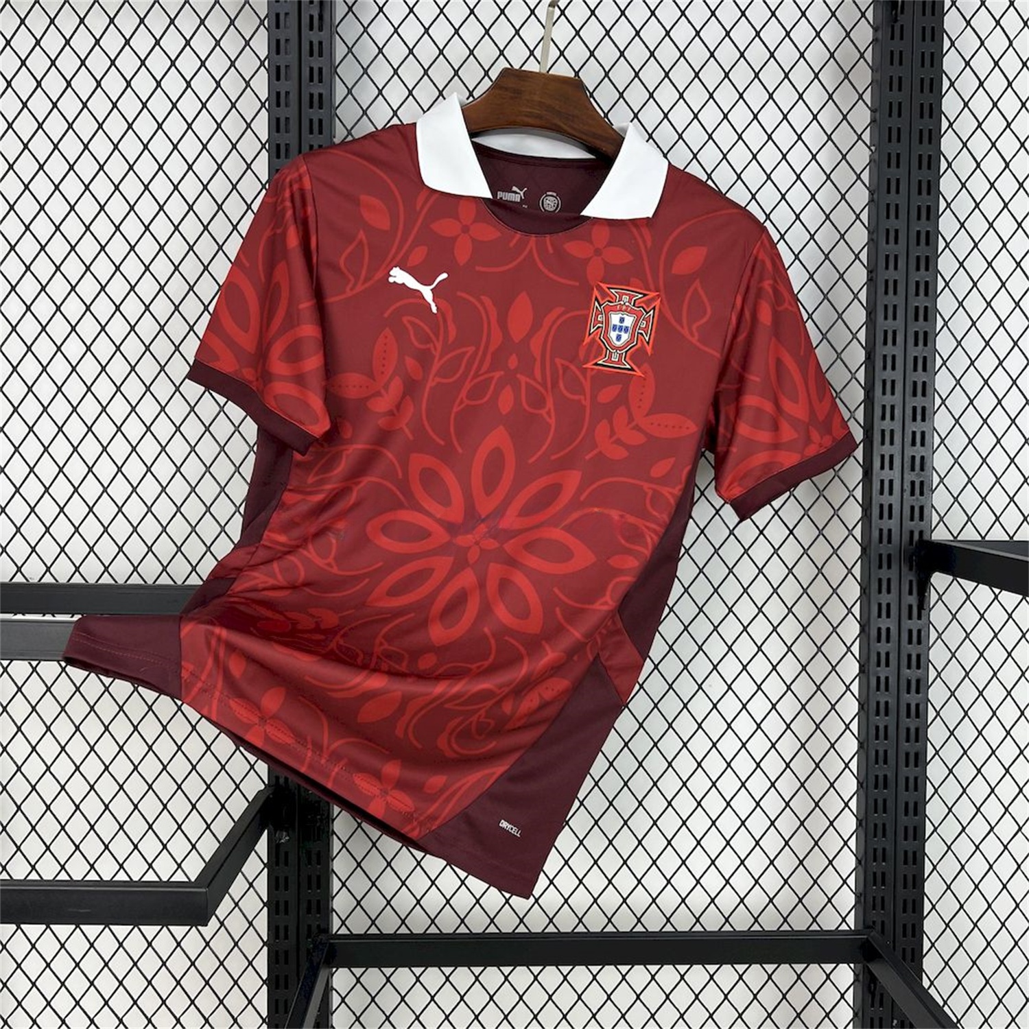 Portugal 2025-26 Red Flower Training Jersey - Fans Version - UnitedFutballJersey