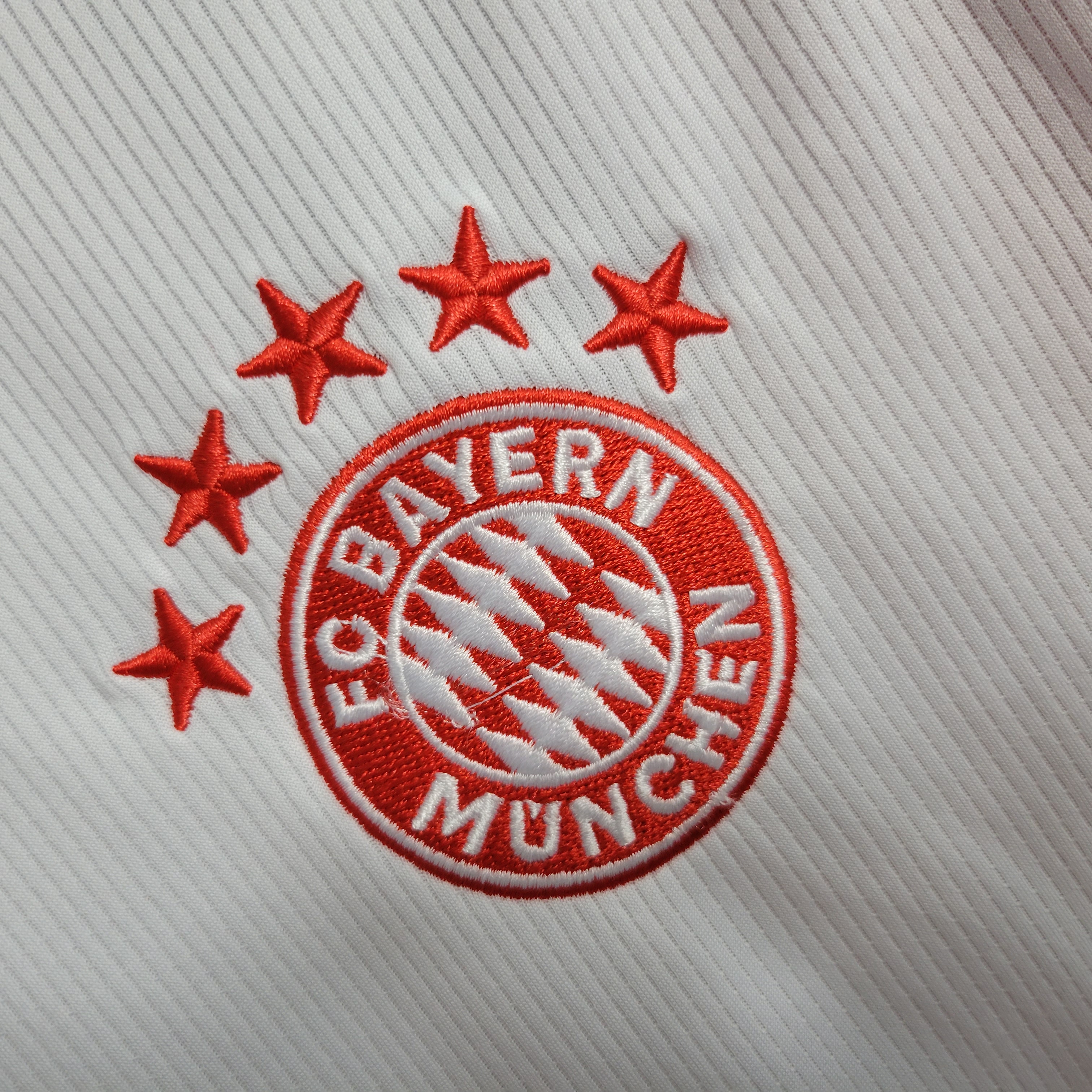 Bayern Munich 23-24 Home Long Sleeve Jersey - Fans Version - UnitedFutballJersey