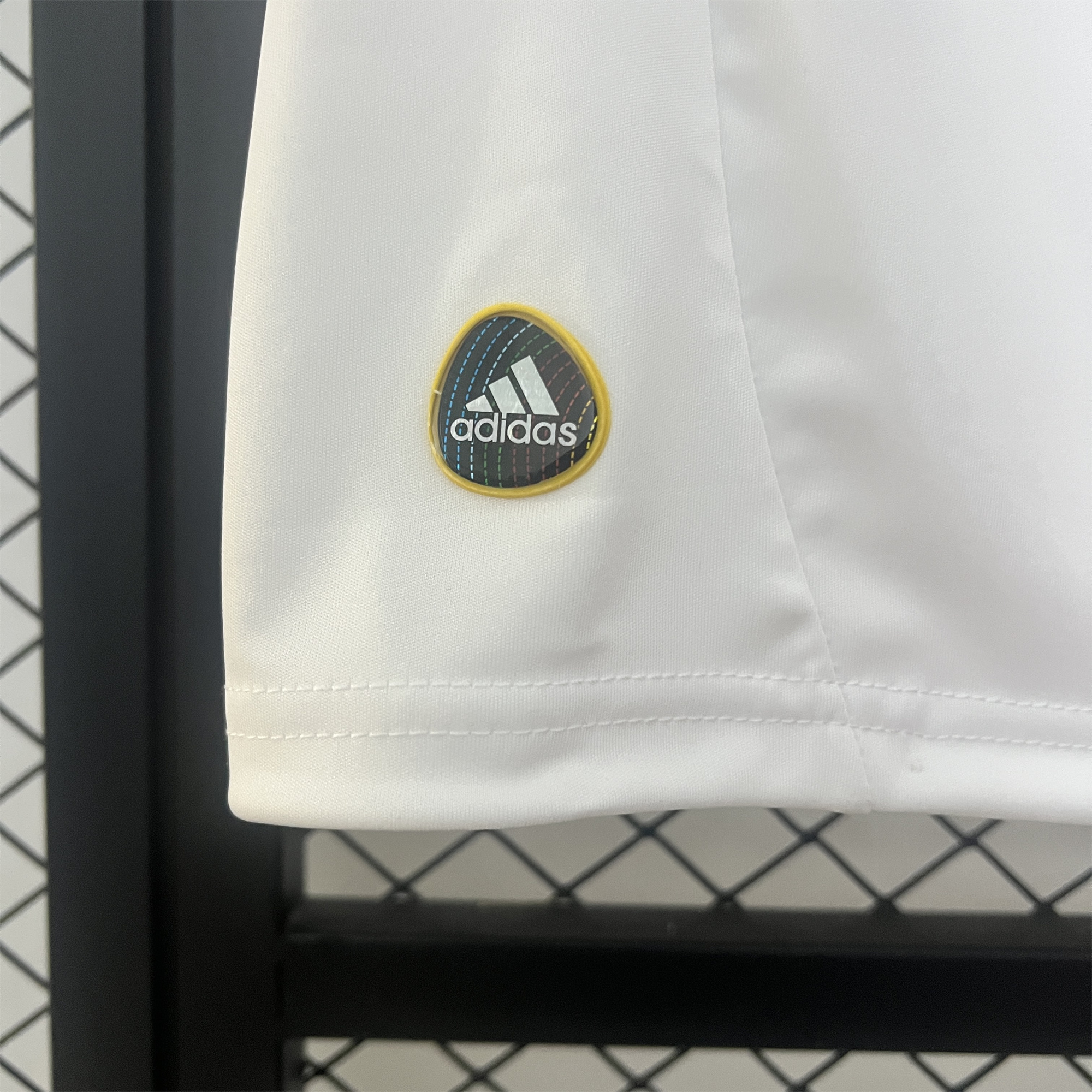 Retro Olympique Lyonnais Lyon 2010-11 Home Jersey - UnitedFutballJersey