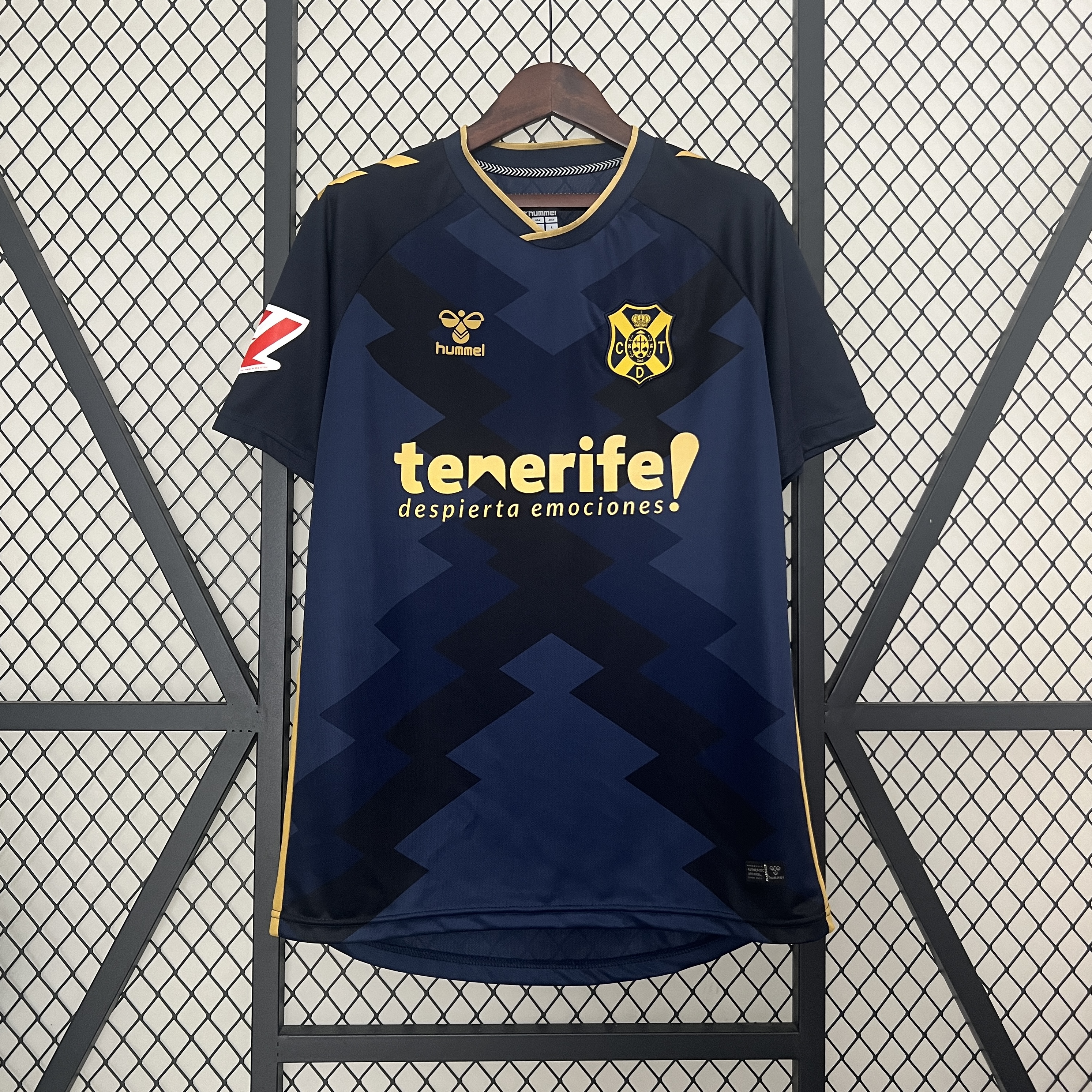 Tenerife 24-25 Away Jersey - Fans Version - UnitedFutballJersey