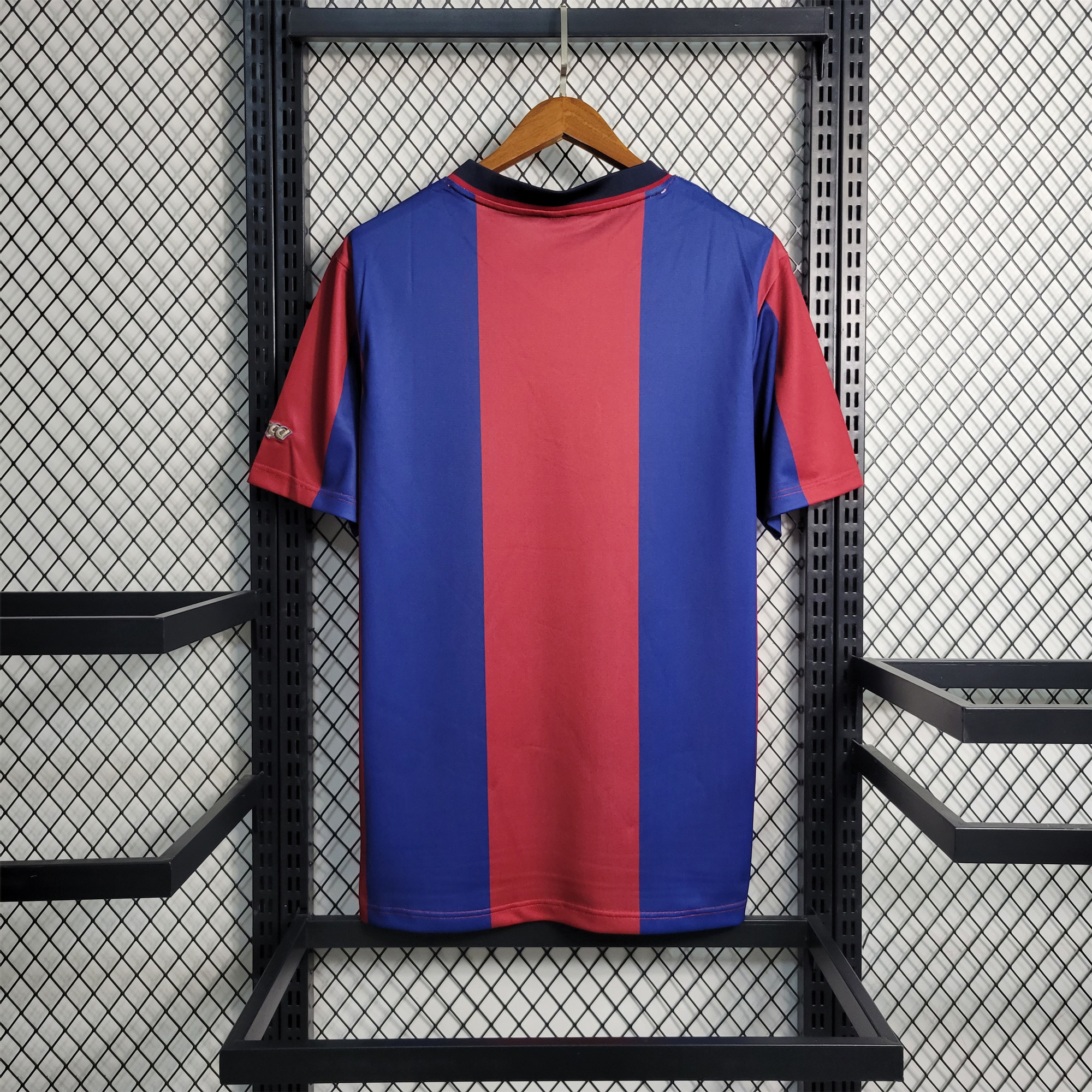 B.A.R.S.A Retro 98-99 Home Stadium Jersey - UnitedFutballJersey